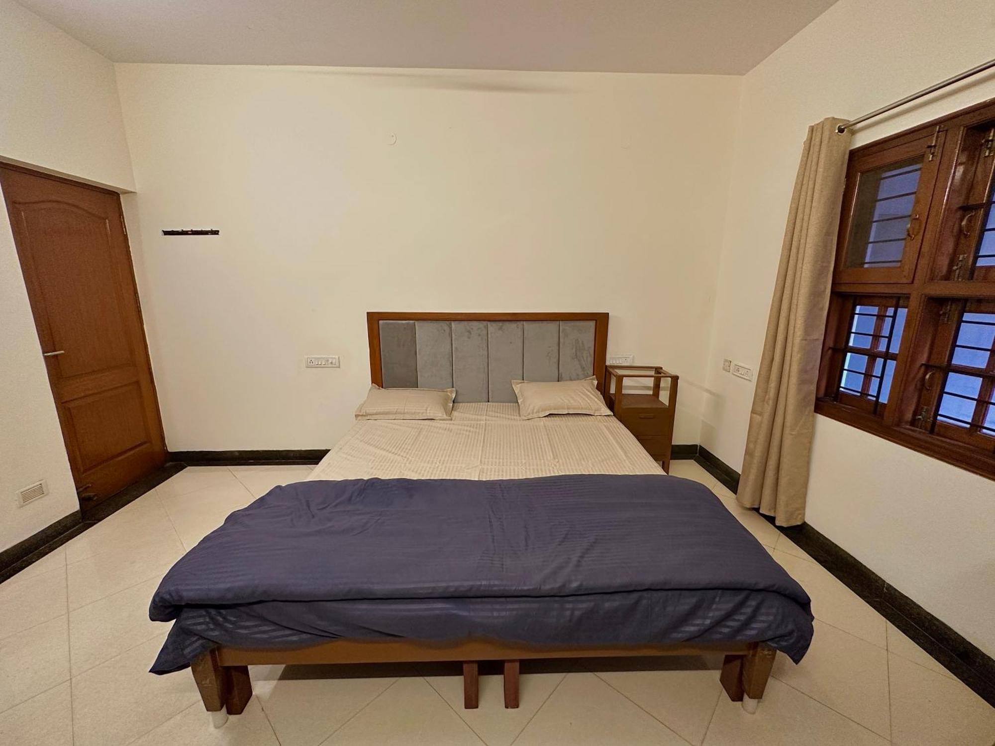 Sliceinn Hibiscus - Hsr Layout * Bangalore