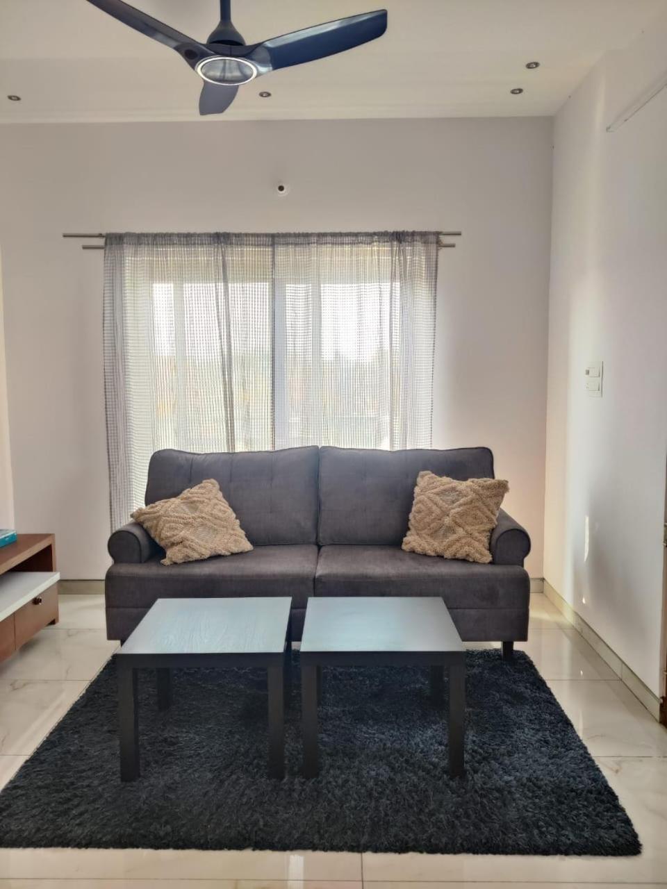 Apartment Isiri Service *