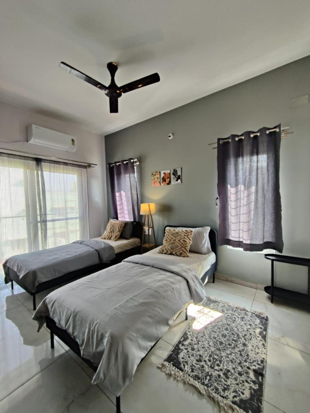 Apartment Isiri Service *