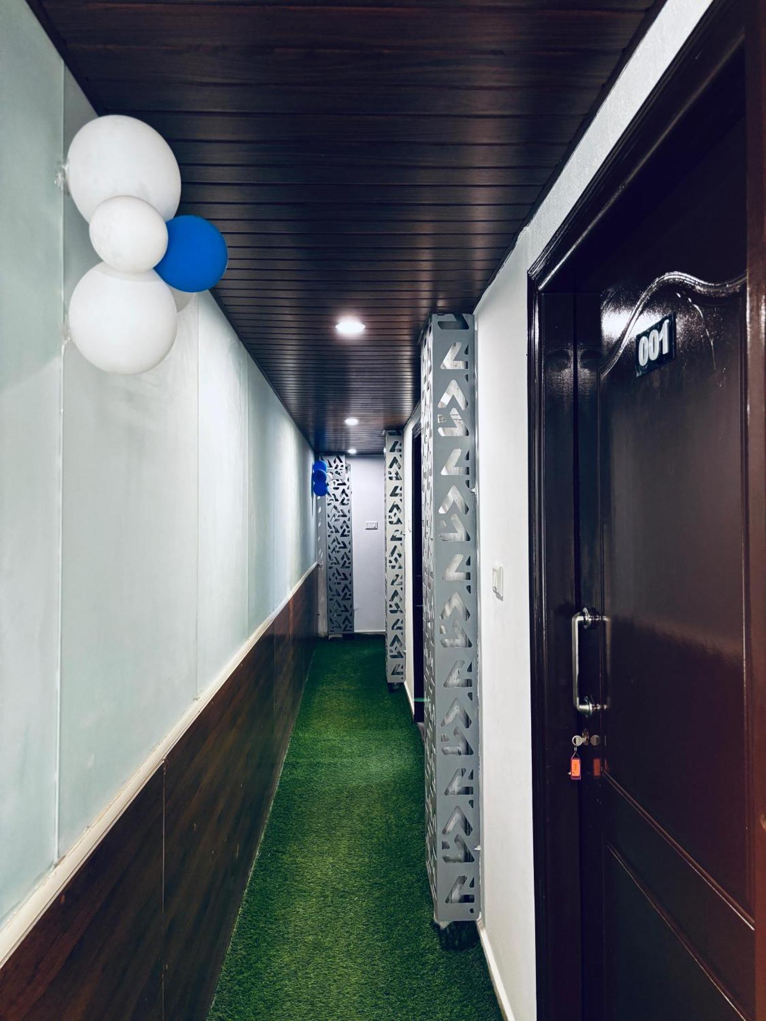 Treebo Emirates Indiranagar 3* Bangalore