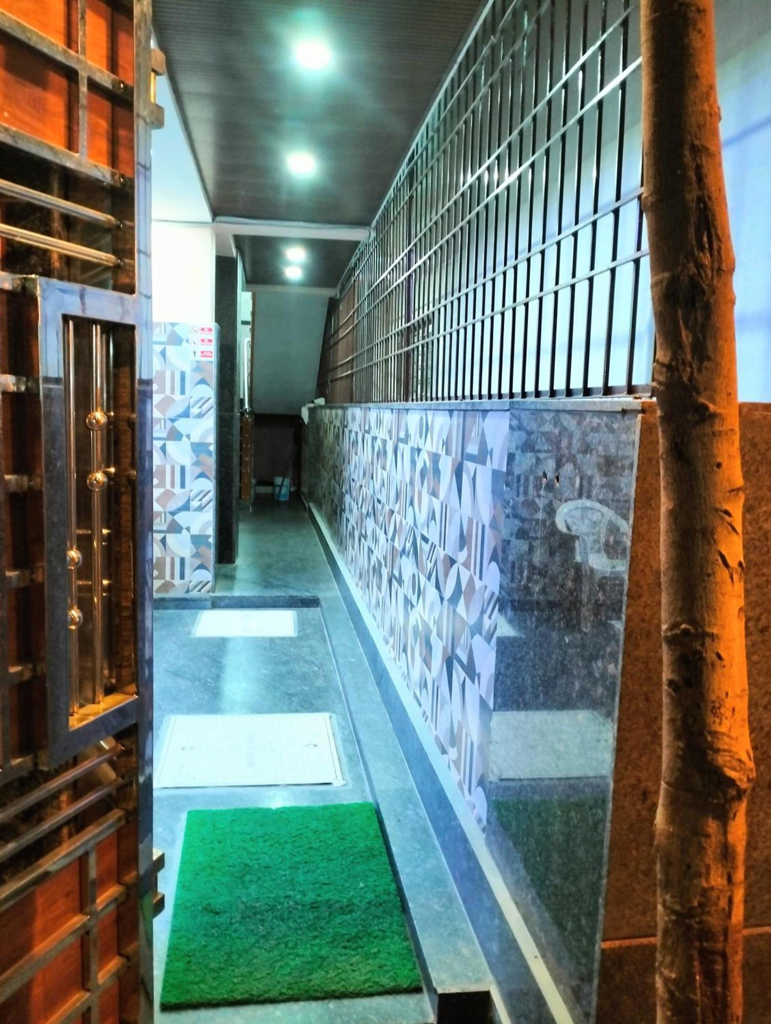 Apartment 1bhk Fully Furniture Flat At Btm Layout Bangalore