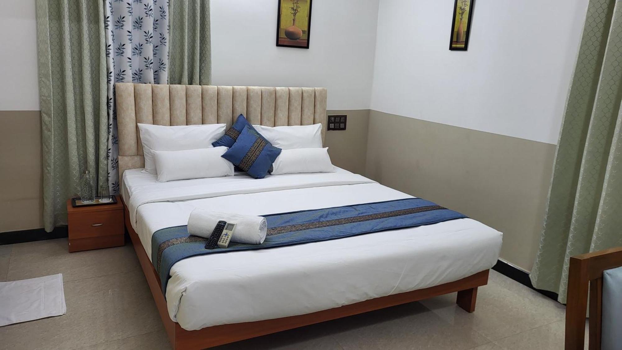 Ashirwad Residency Inside Manyata Tech Park * Bangalore