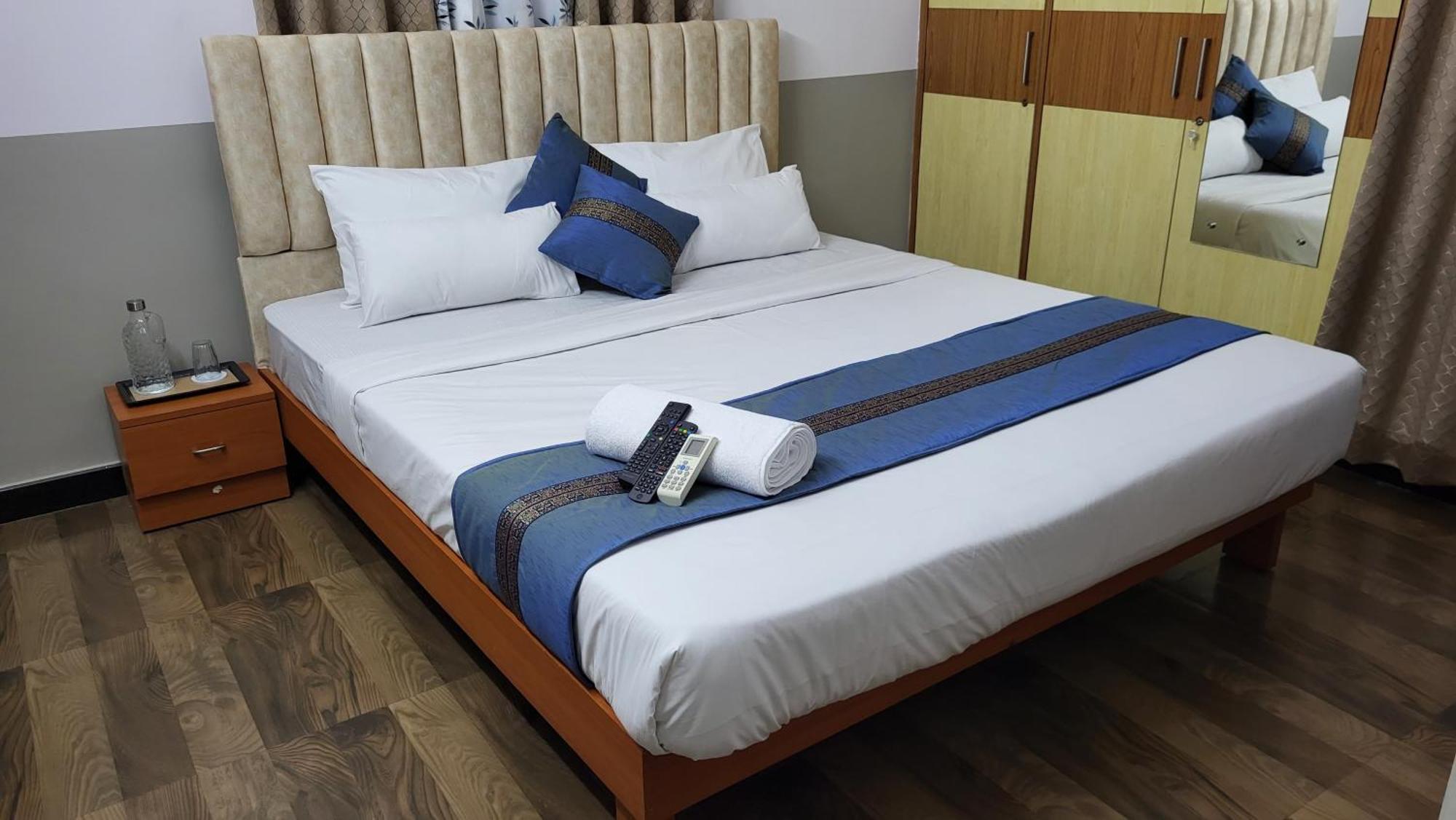 Homestay Ashirwad Residency Inside Manyata Tech Park Bangalore