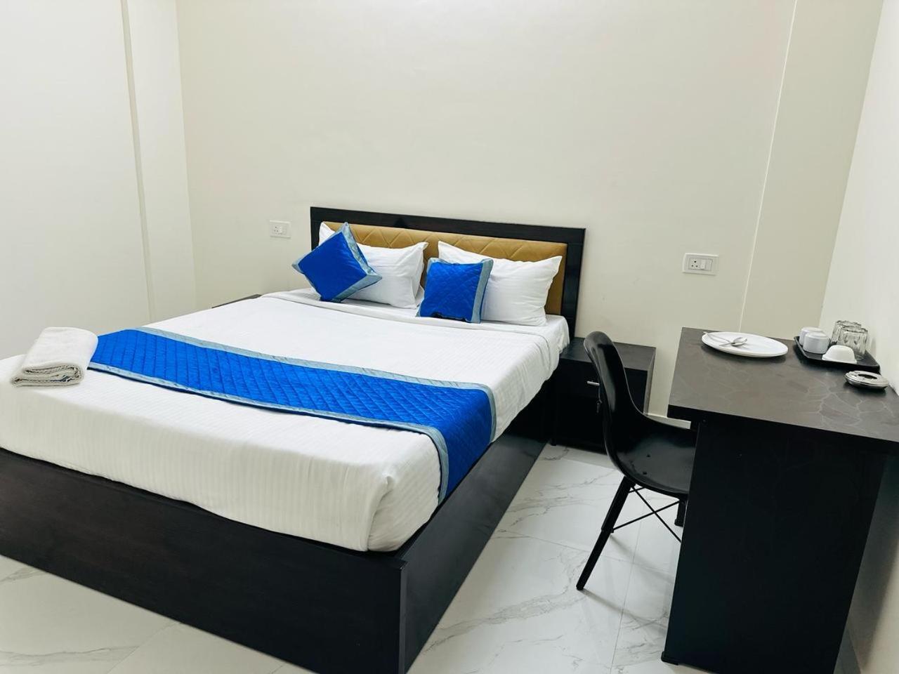 Hotel S V Comforts B T M Layout