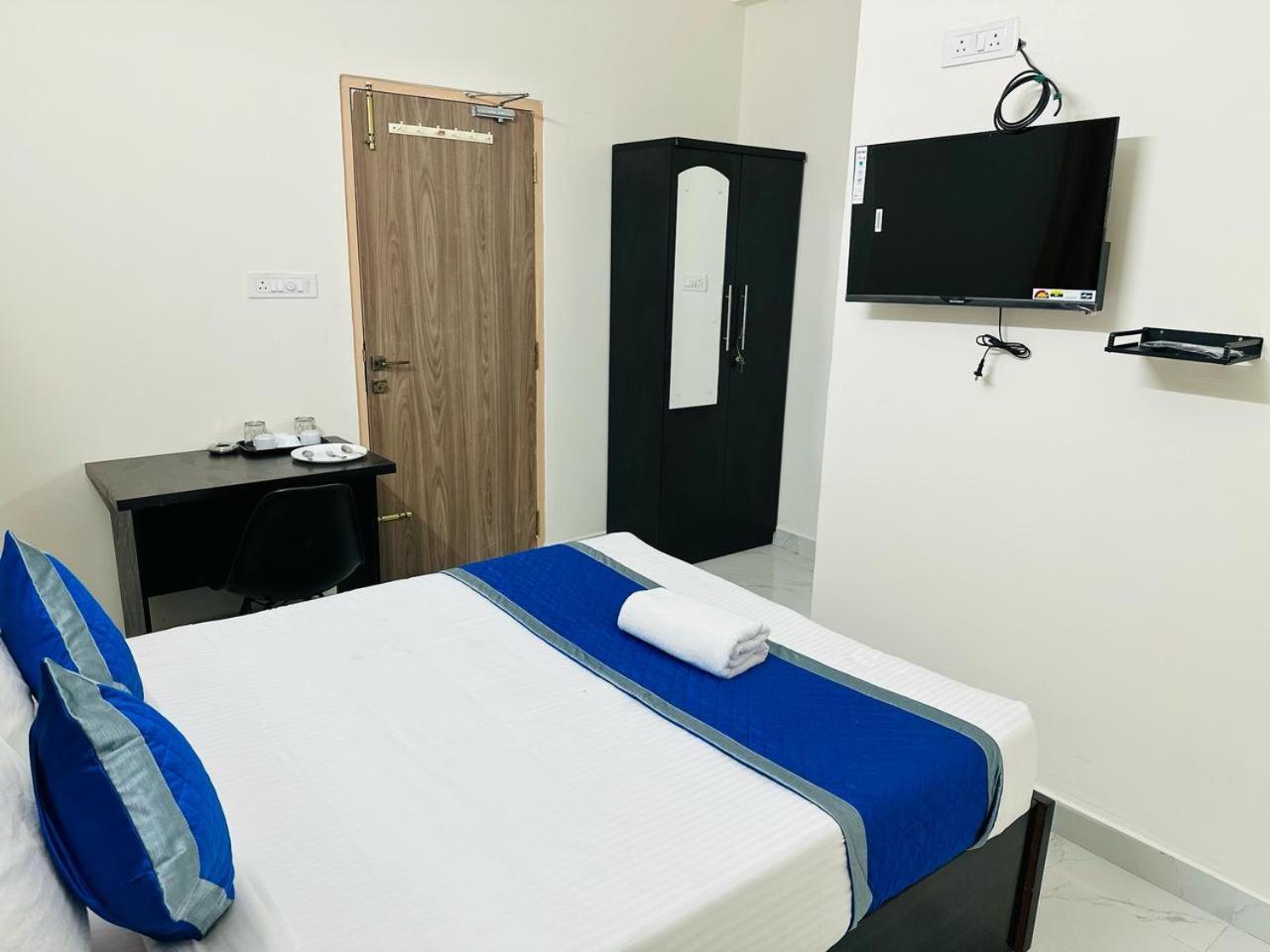 Hotel S V Comforts B T M Layout 3*