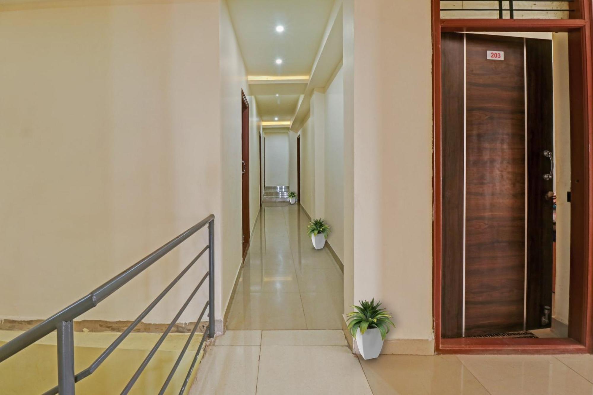 Spot On 70112 Sri Saptagiri Bording 3* Bangalore
