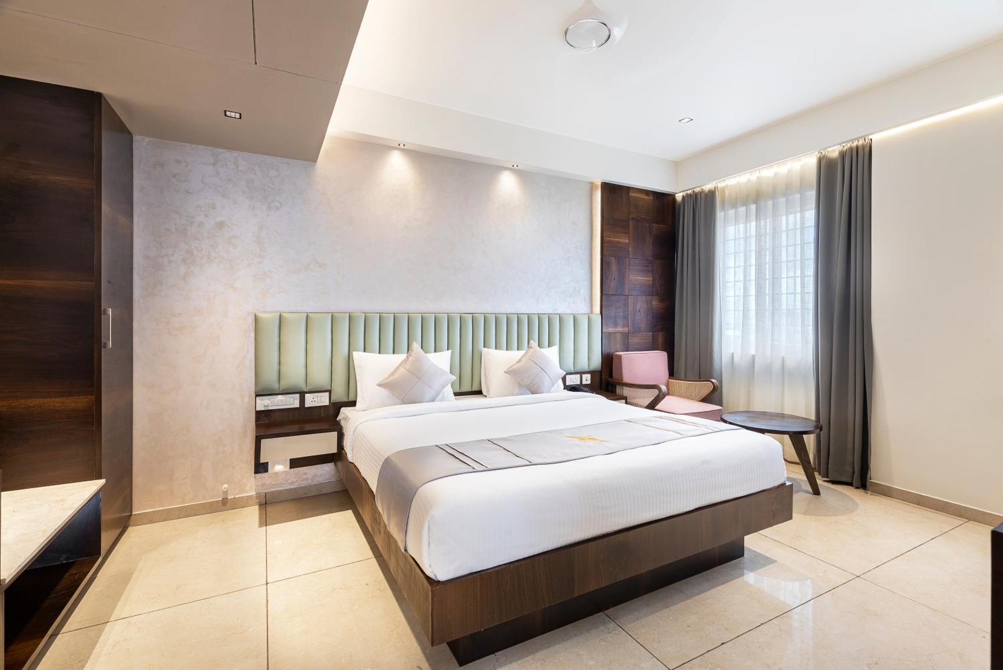 Narthaki Boutique 3* Bangalore