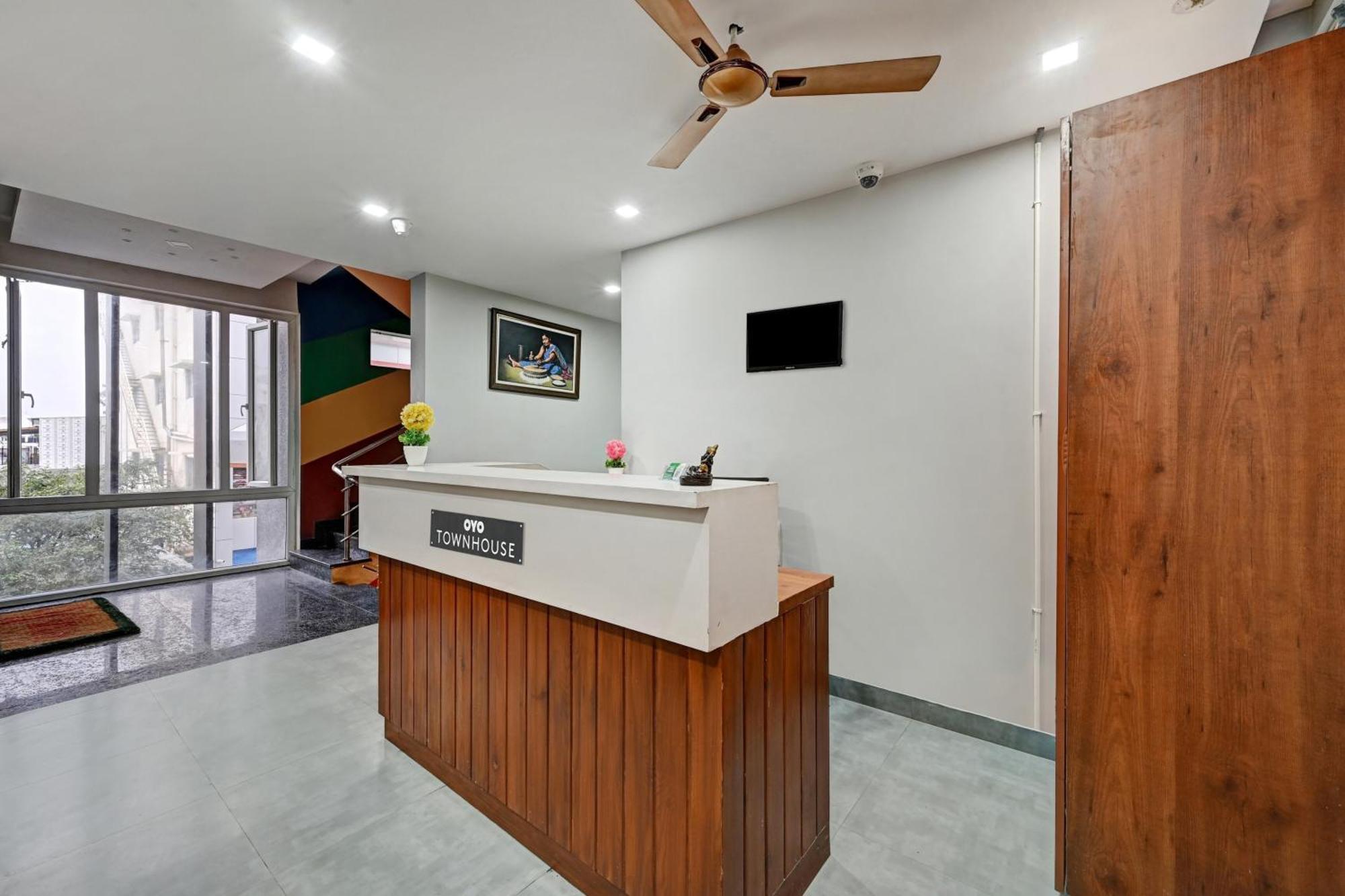 Hotel O Sgr Green Residency Bangalore