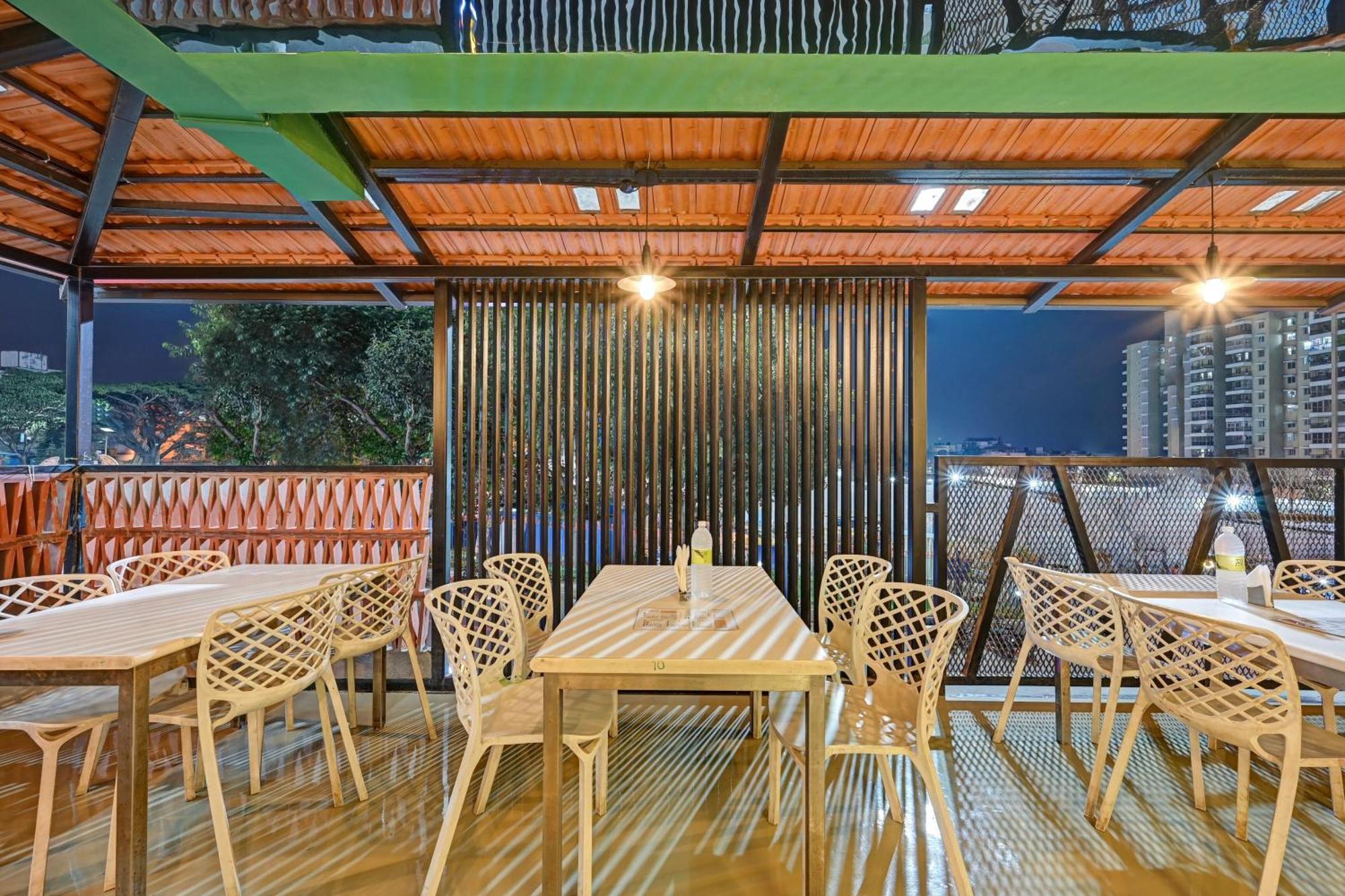 Hotel O Sgr Green Residency