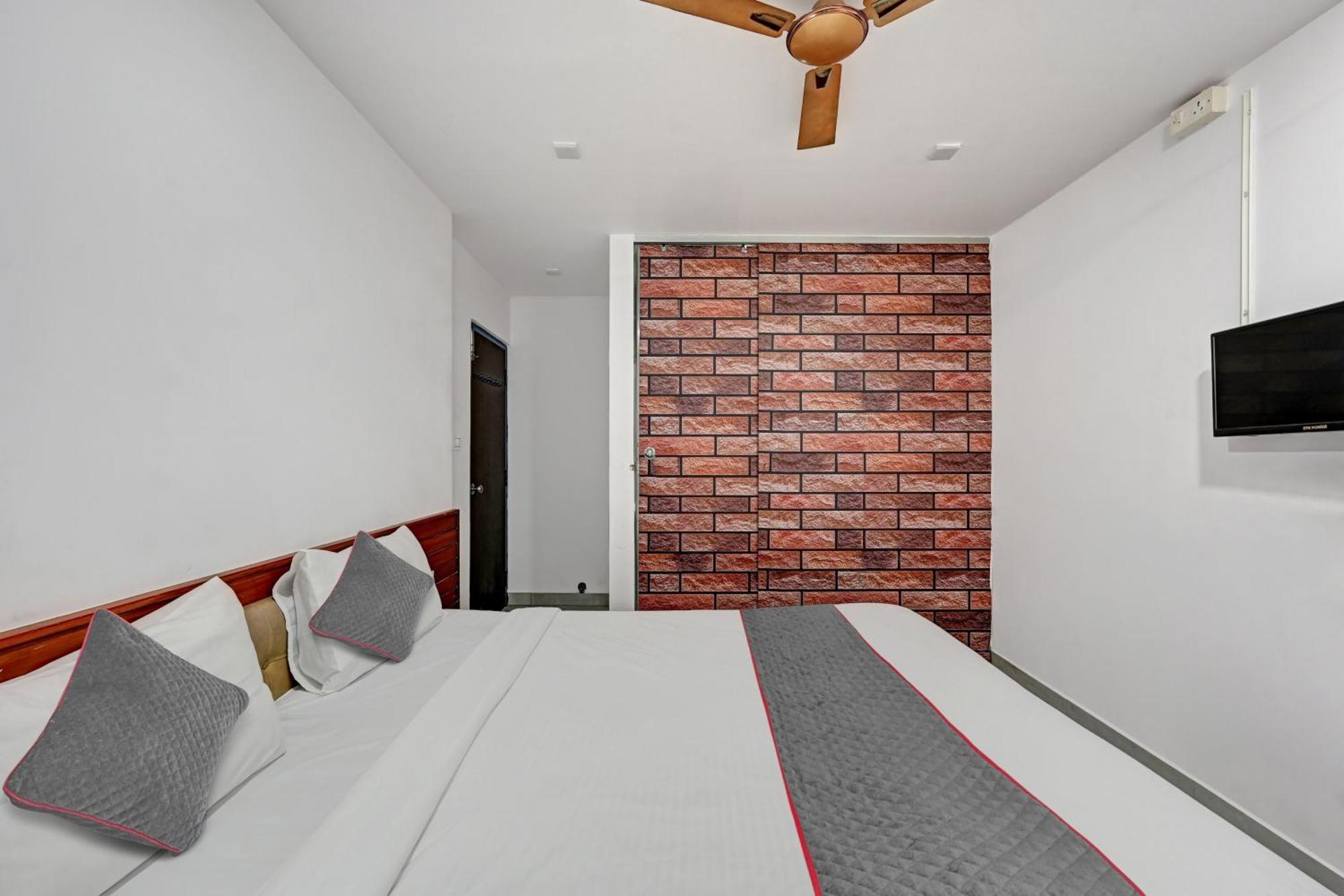 Hotel O Sgr Green Residency Hotel