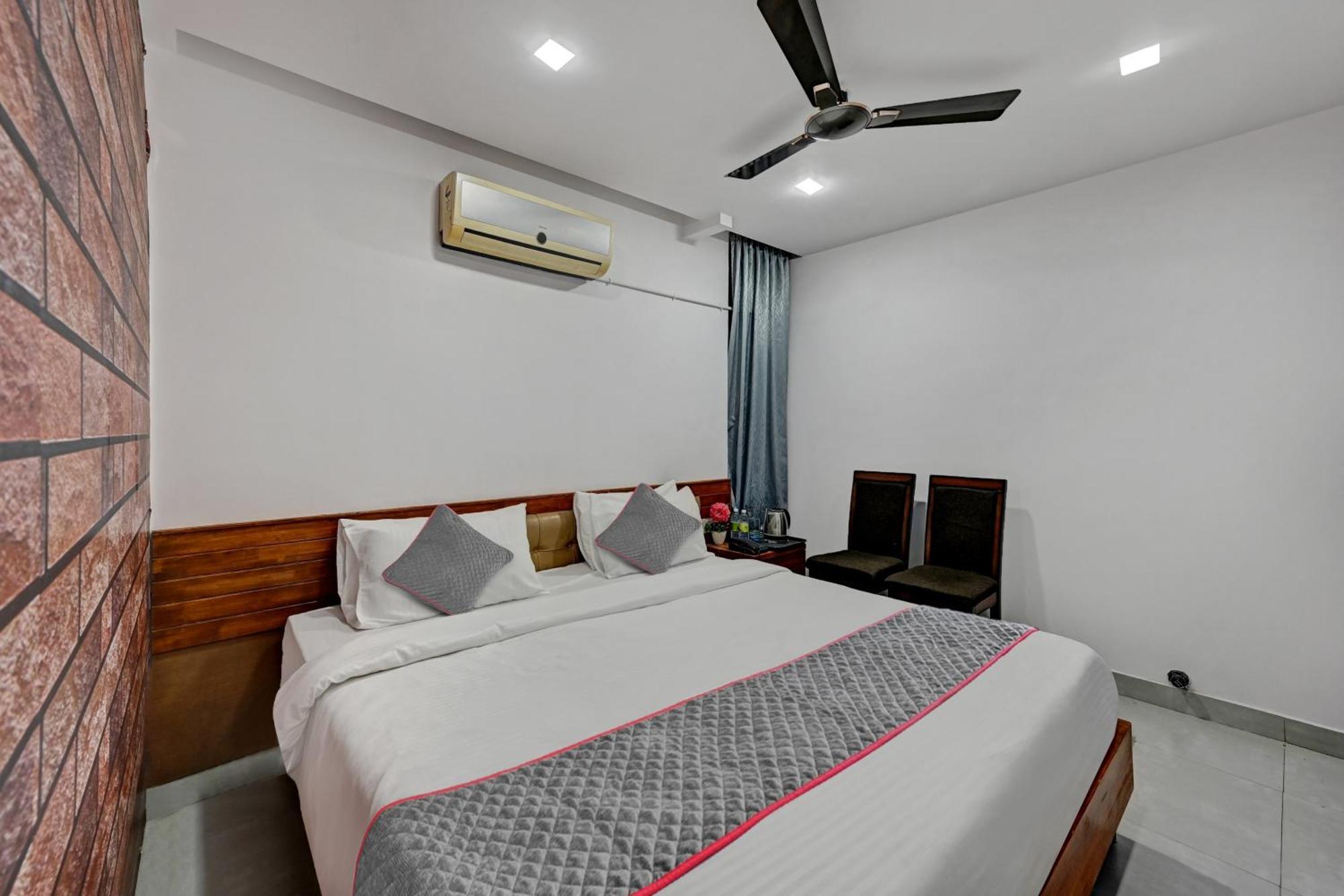 Hotel O Sgr Green Residency 4* Bangalore
