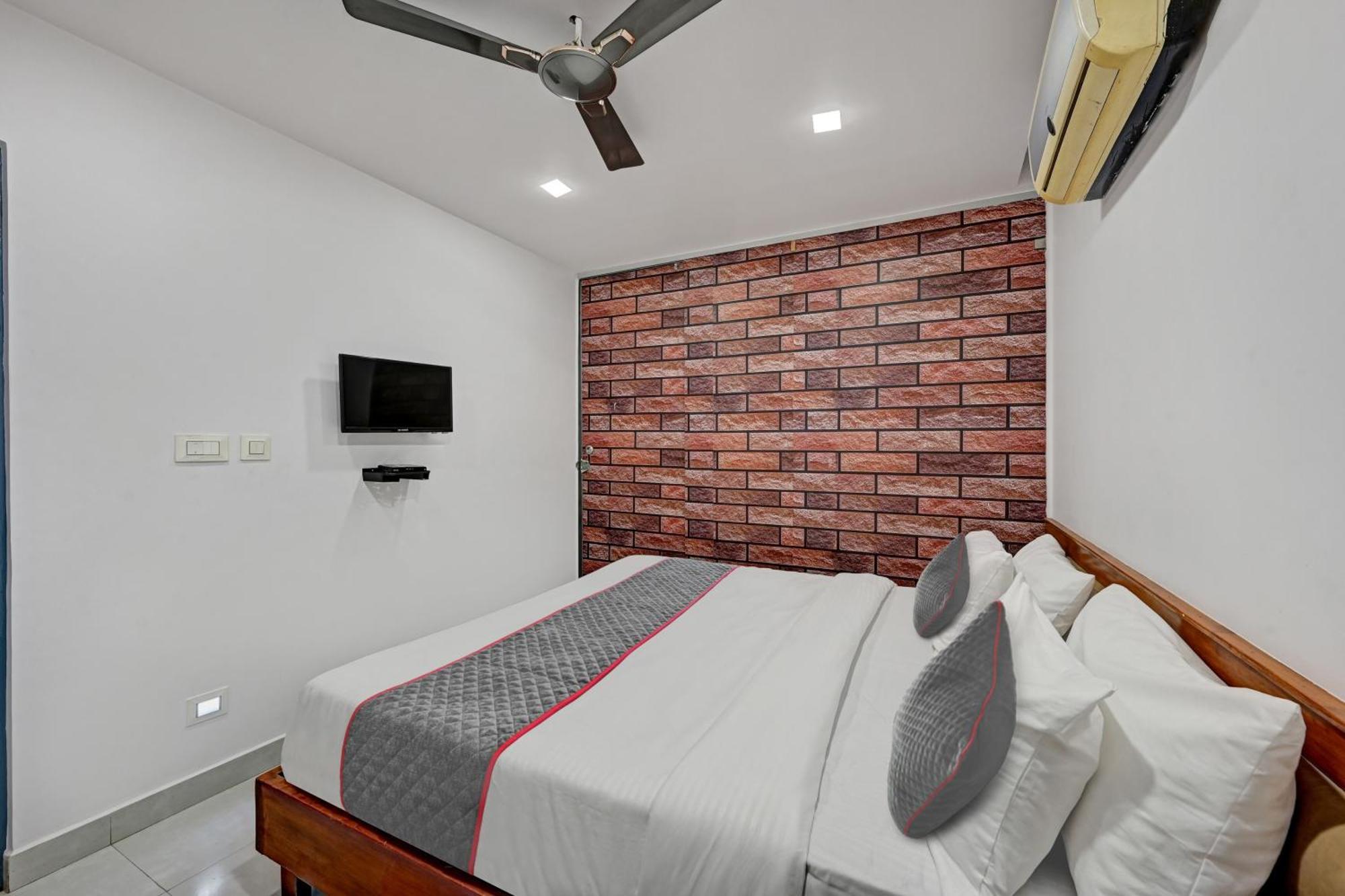 Hotel O Sgr Green Residency 4*