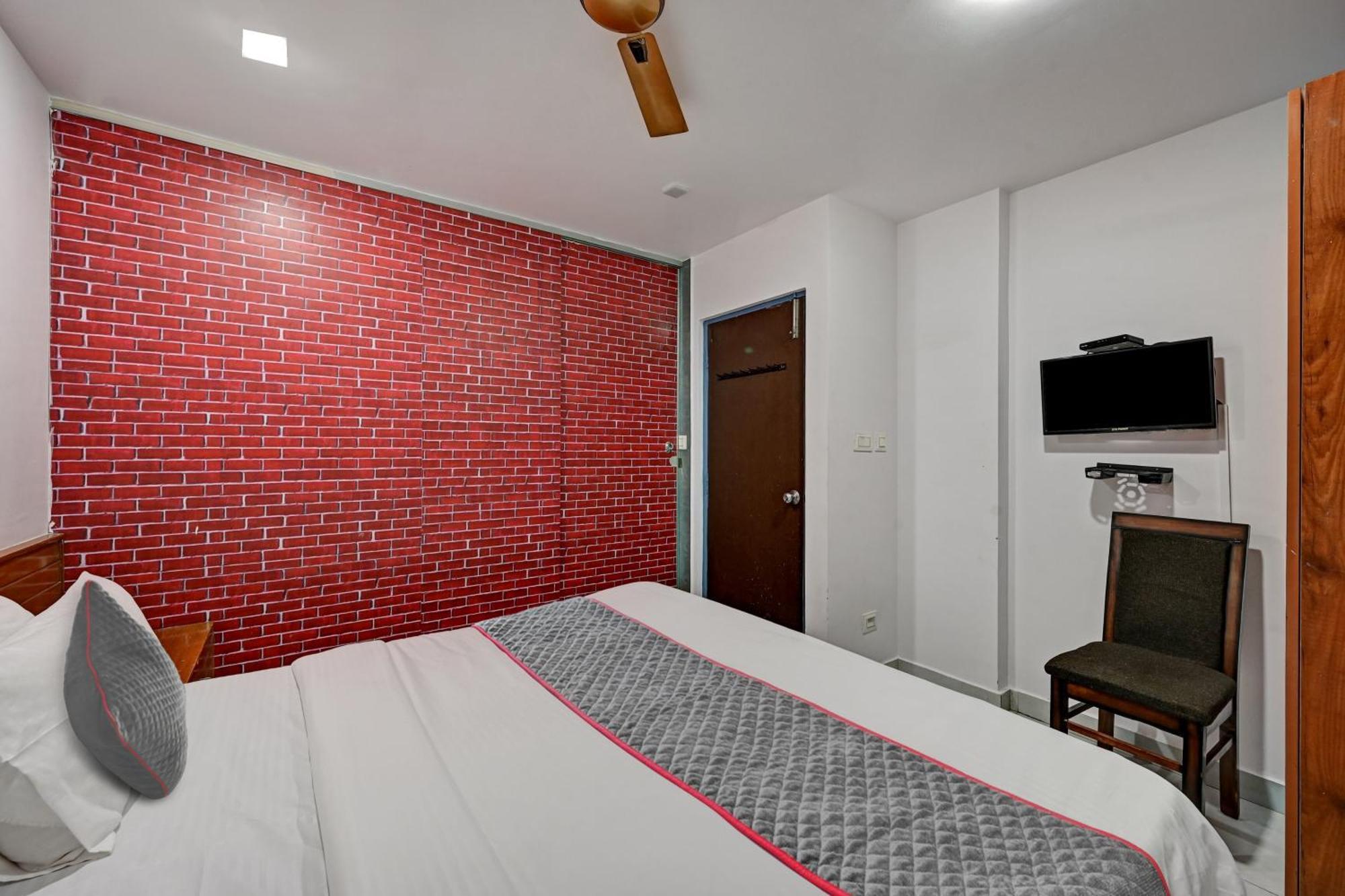 Hotel O Sgr Green Residency 4* Bangalore