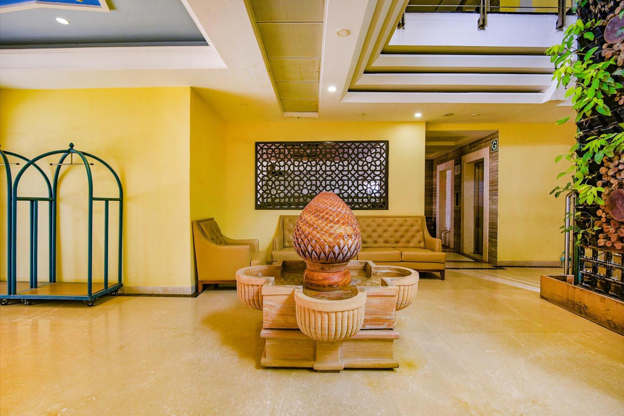 Fabhotel Phoenix - Nr M Chinnaswamy Stadium Hotel Bangalore