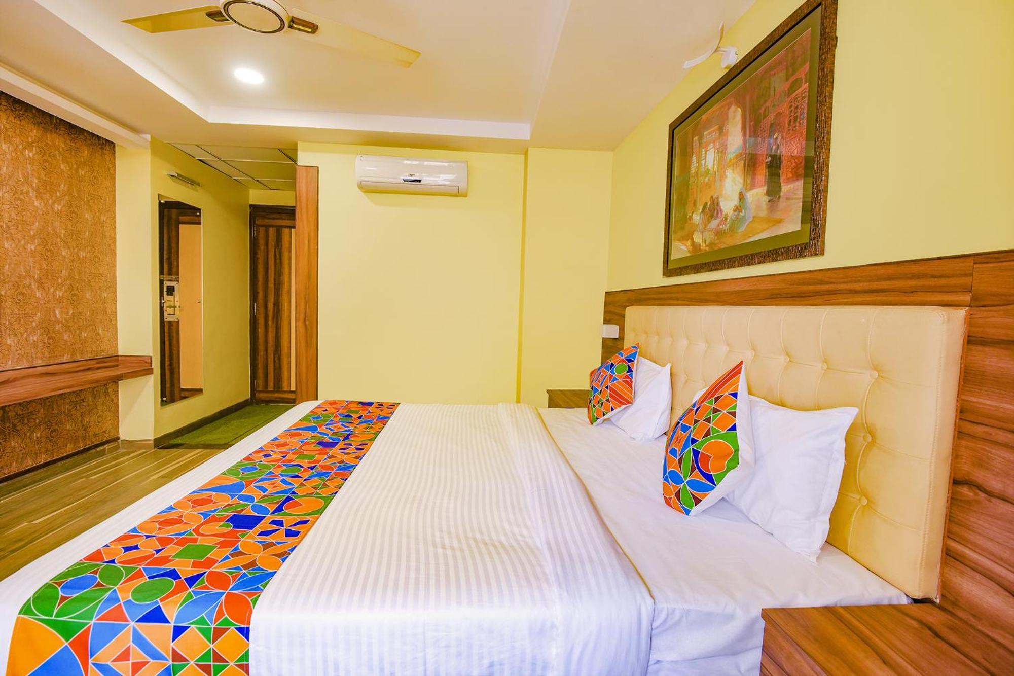 Fabhotel Phoenix - Nr M Chinnaswamy Stadium 3* Bangalore