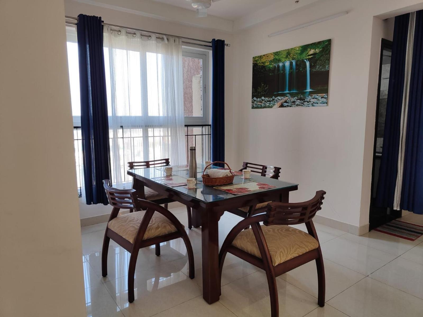 Apartment In Comfort At 22 Floor Spacious 3bhk In Kr Puram Your Away From *