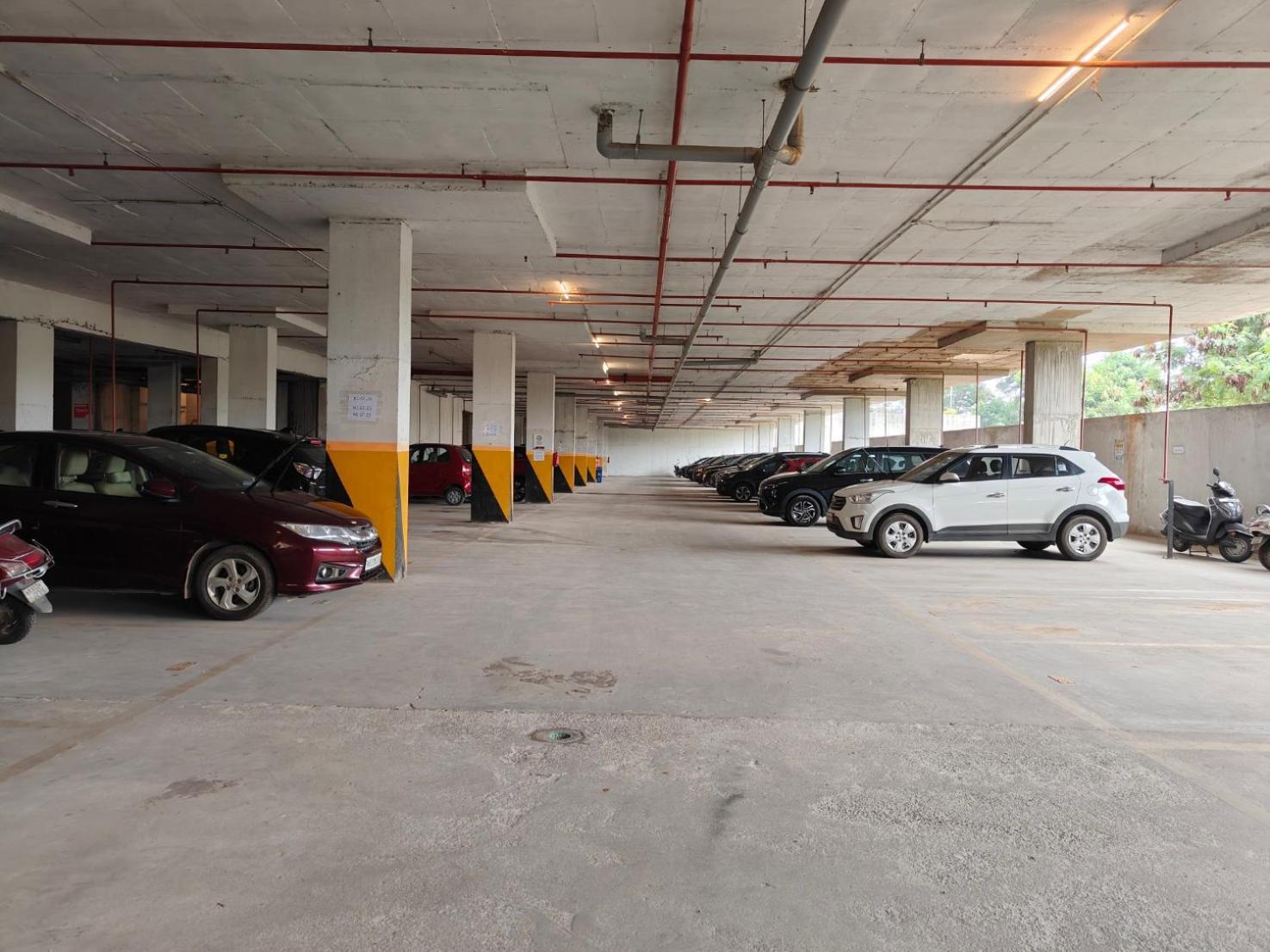Apartment Astonishing 3bhk At 6-floor For Family Only Bangalore