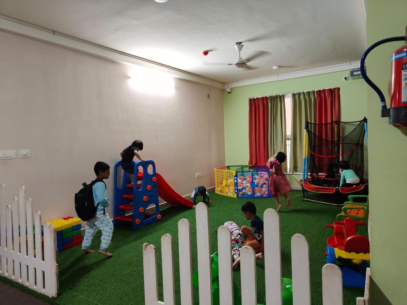 Astonishing 3bhk At 6-floor For Family Only *