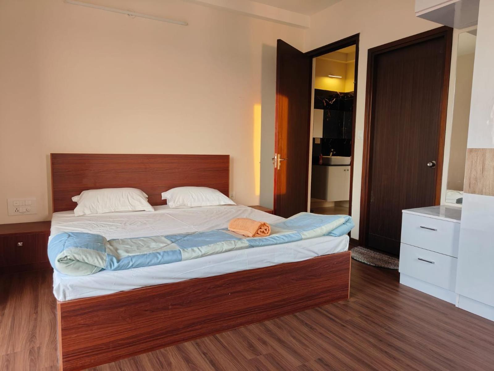 Astonishing 3bhk At 6-floor For Family Only Apartment Bangalore