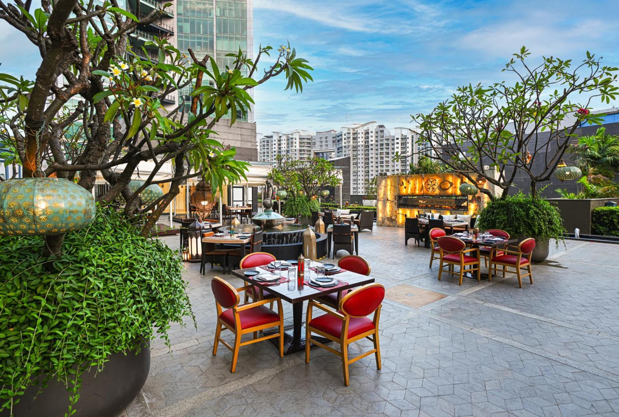 Sheraton Grand At Brigade Gateway Hotel 5*