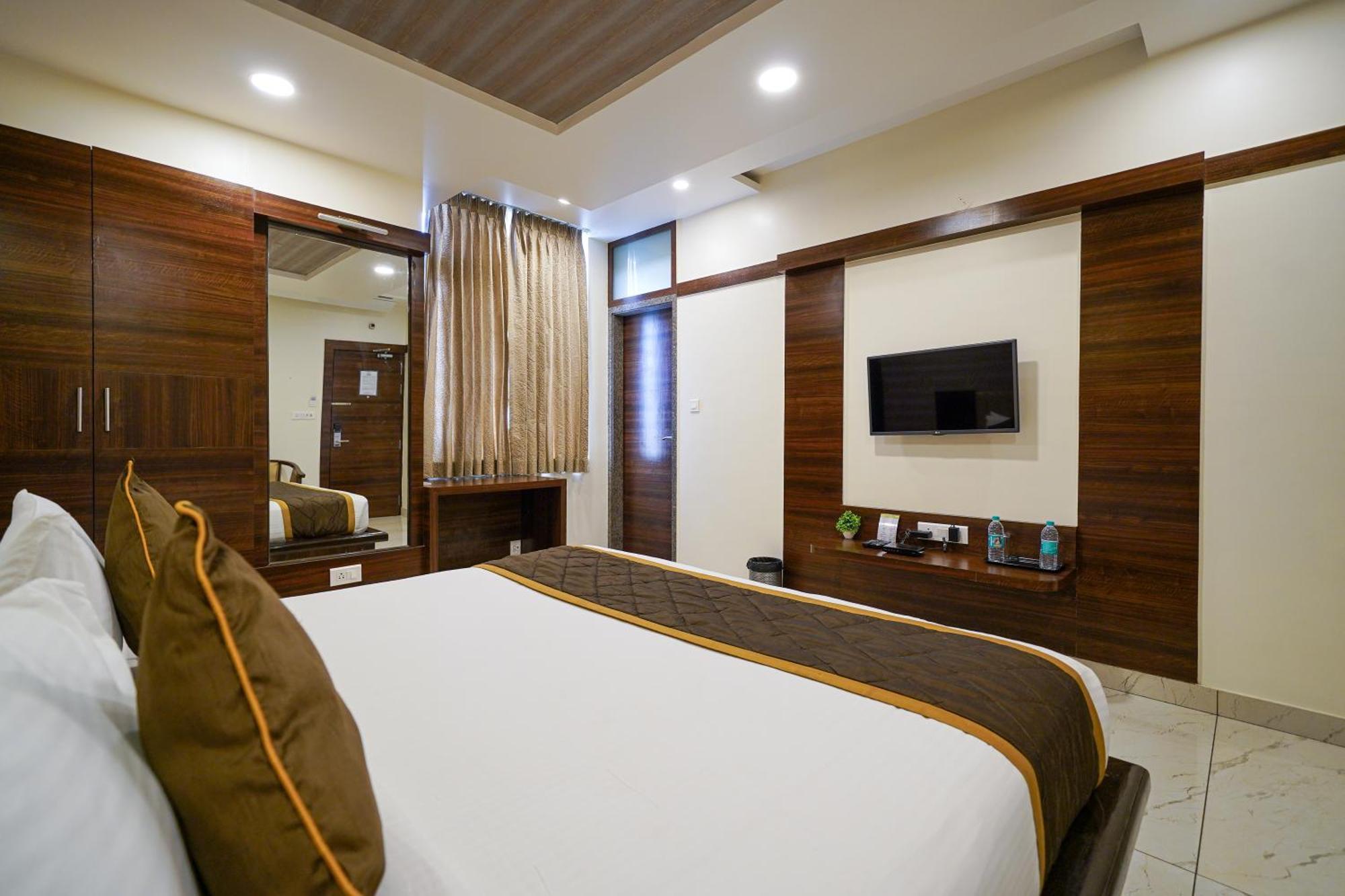 Open By Olive - Jk Residency Hotel 3*