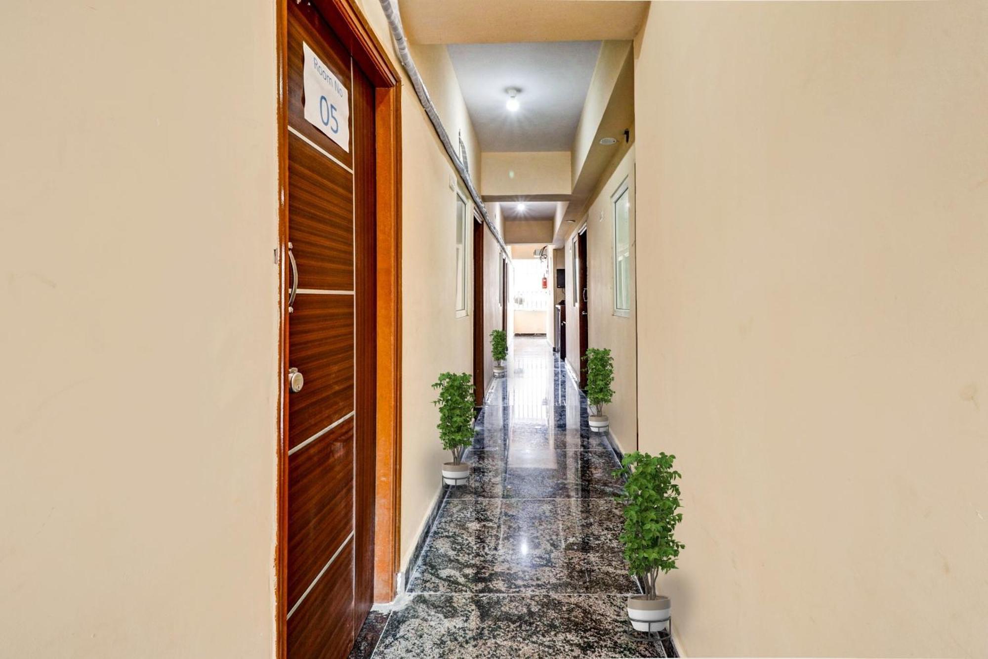 O S M Residency Hotel