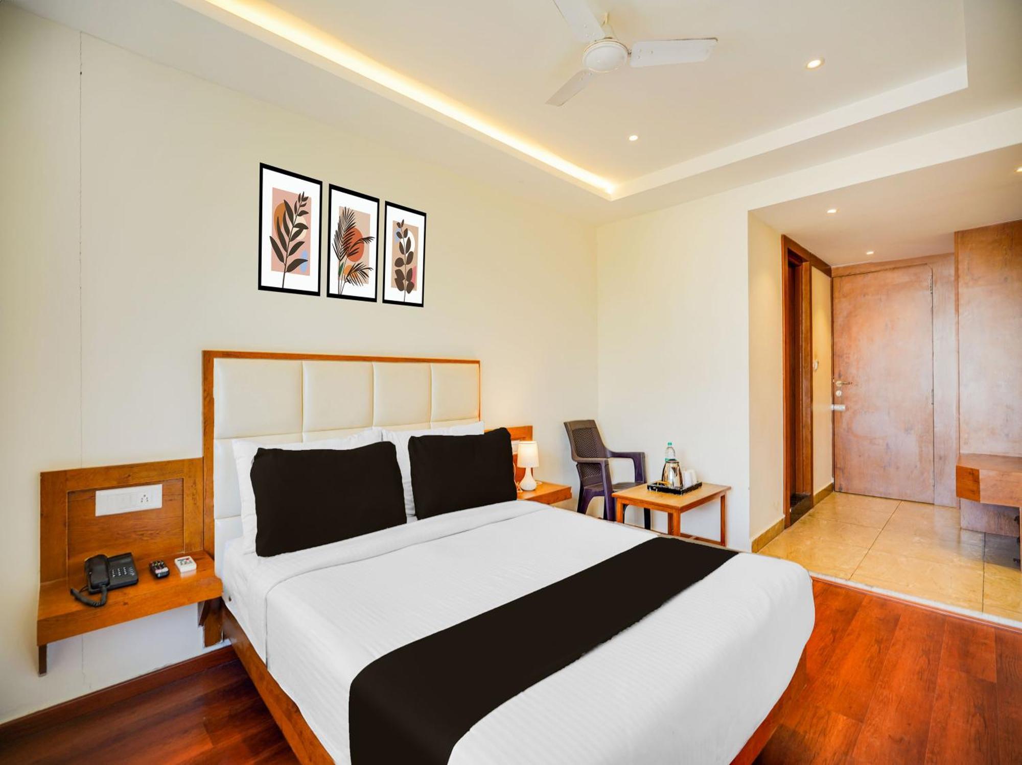 Super Townhouse Ramamurthy Nagar West Formerly Phoenix 3*
