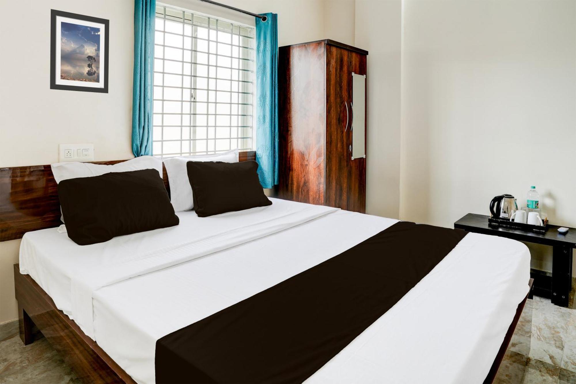 Hotel Megha Ventures Boarding & Near Rockline