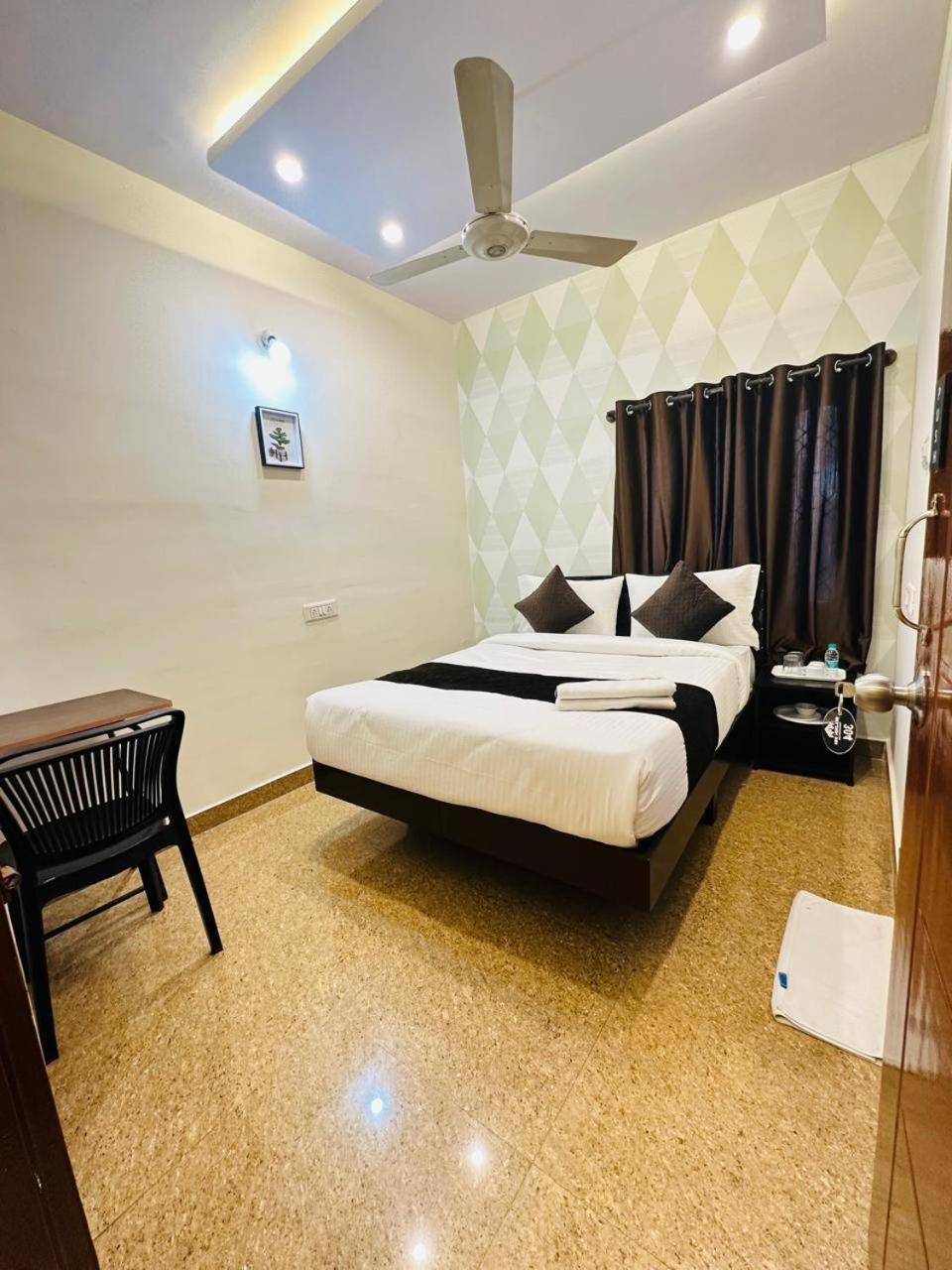 Hotel Golden 2*