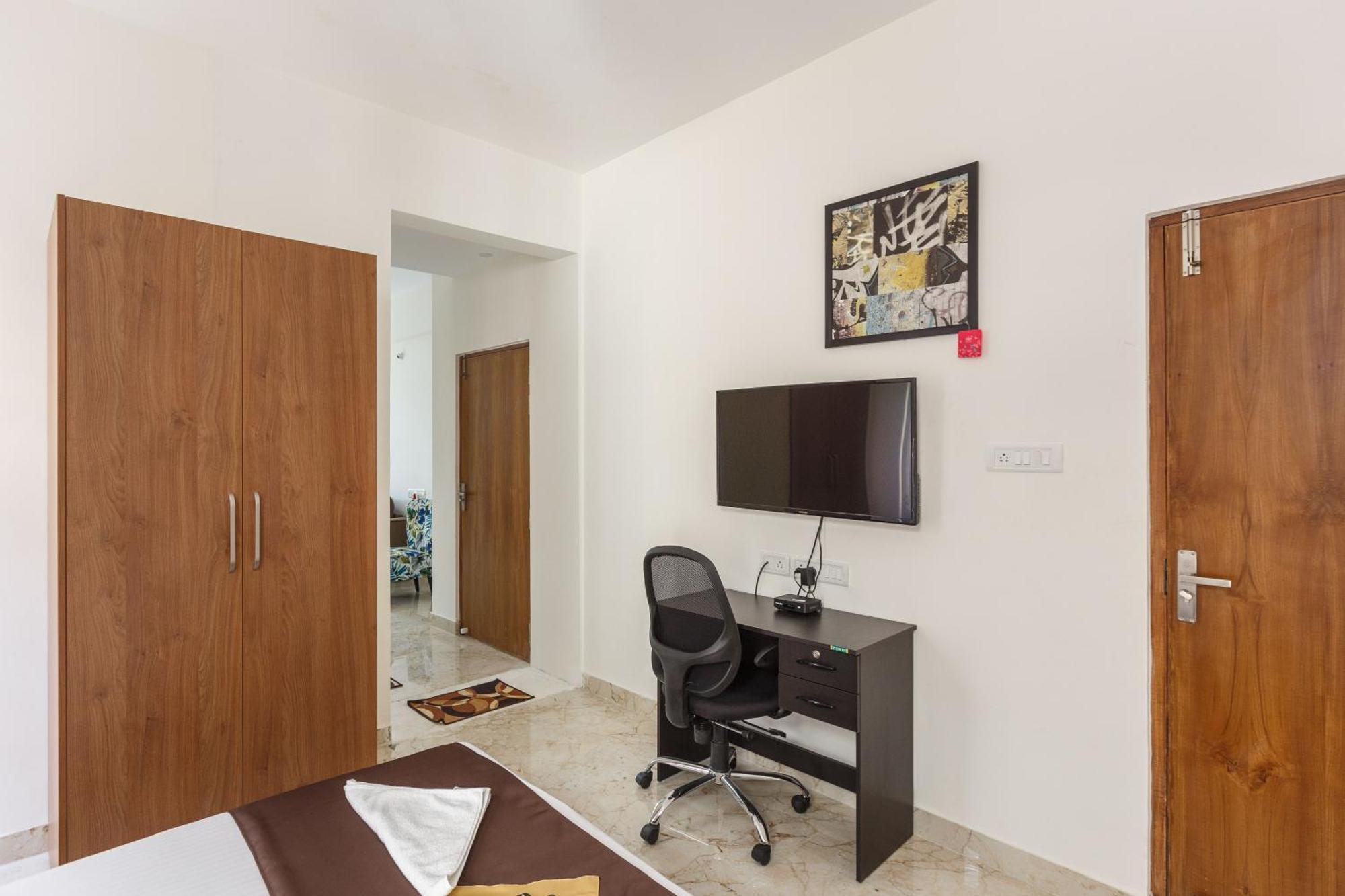 Bluo 1bhk Koramangala - Kitchen, Lift, Parking Apartment Bangalore