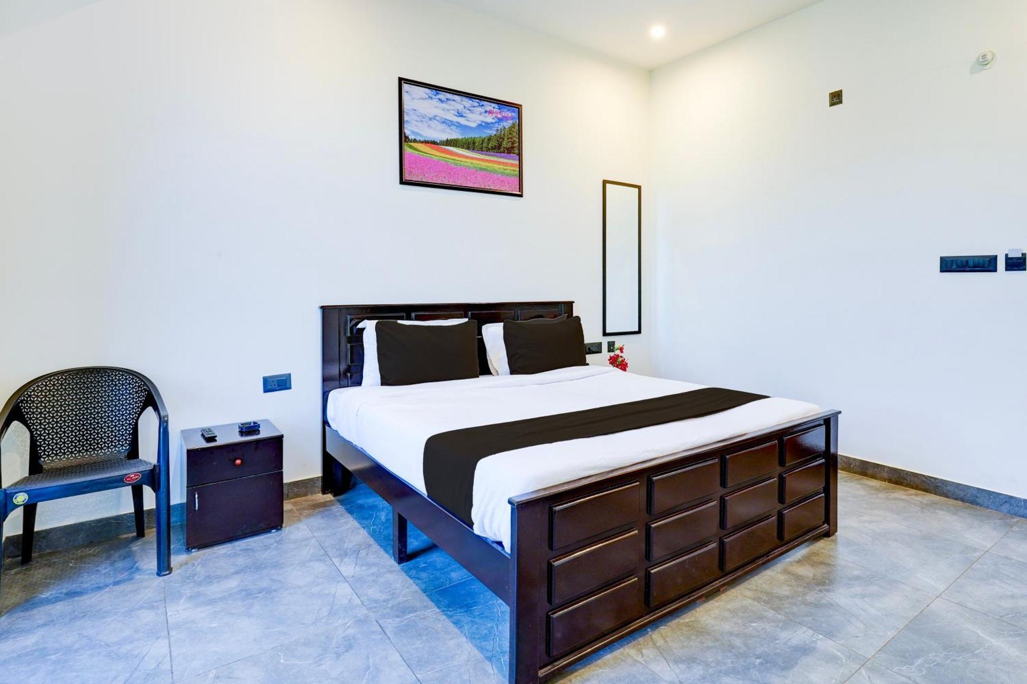 Hotel O Devangothi Railway Station Banglore *