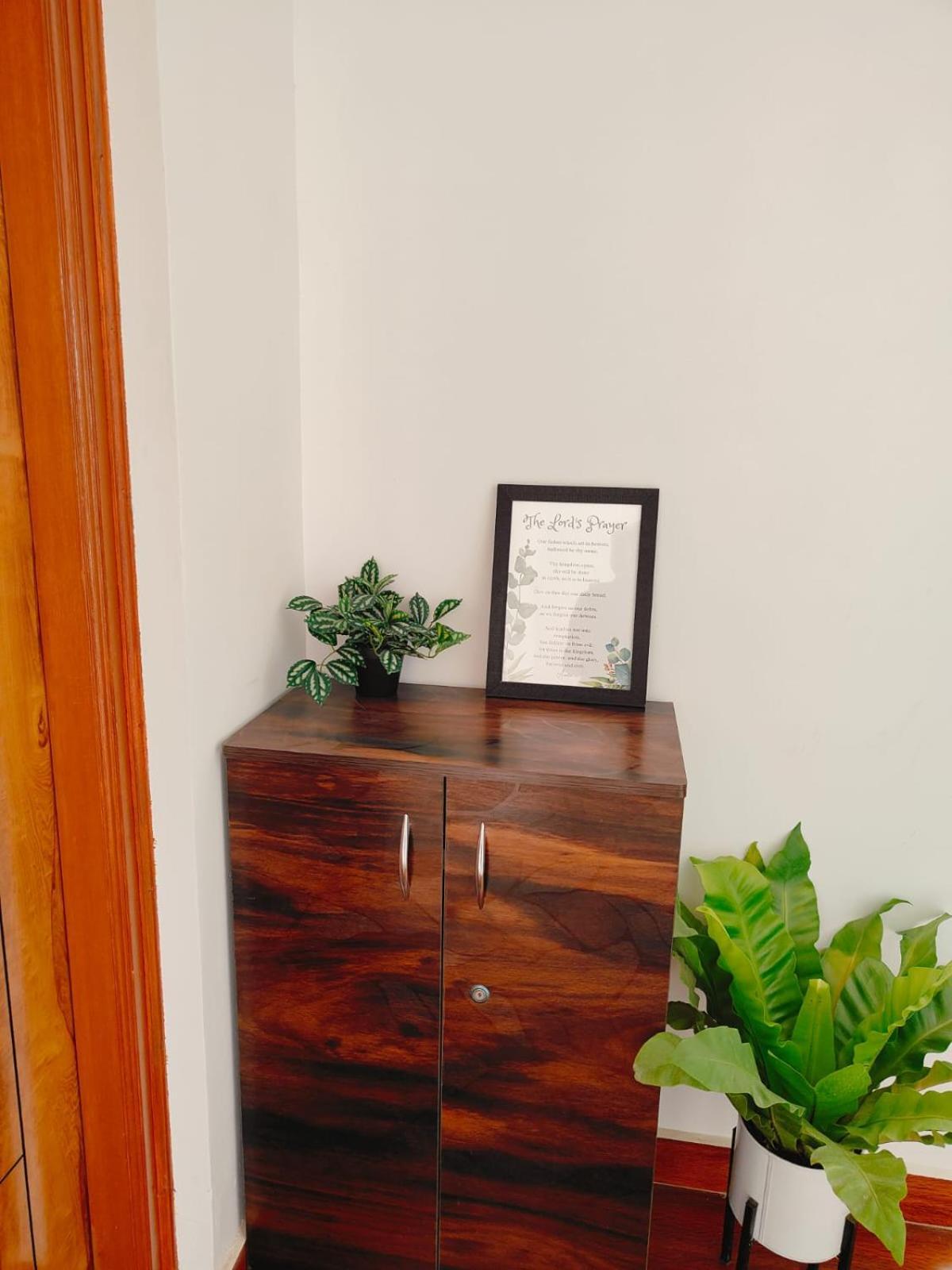 Guest house Samuels Comfort Homes Bangalore
