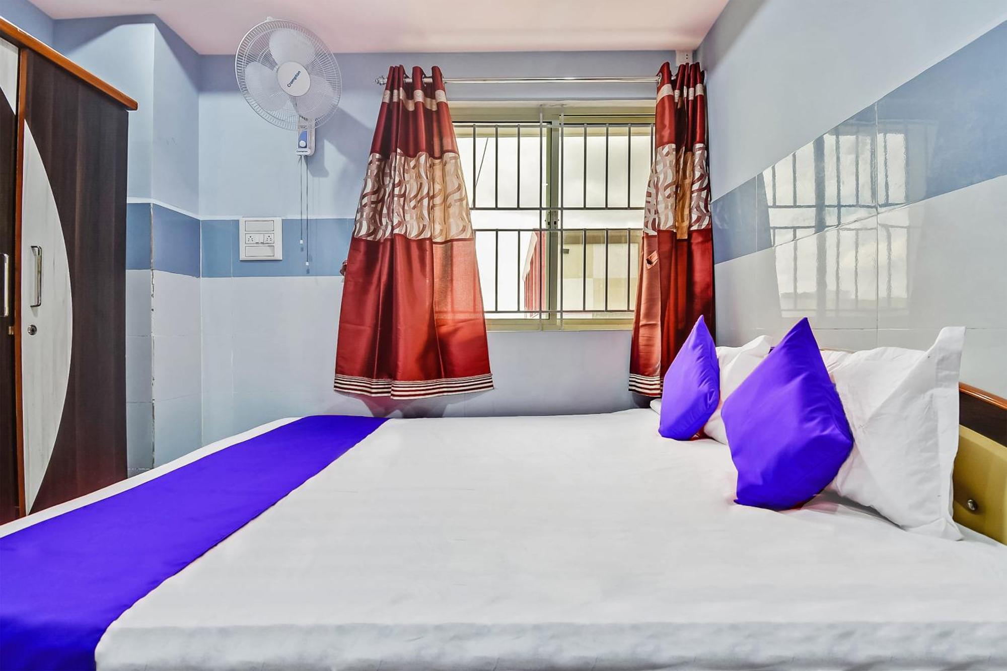 Spot On Gayatri Comforts Bangalore
