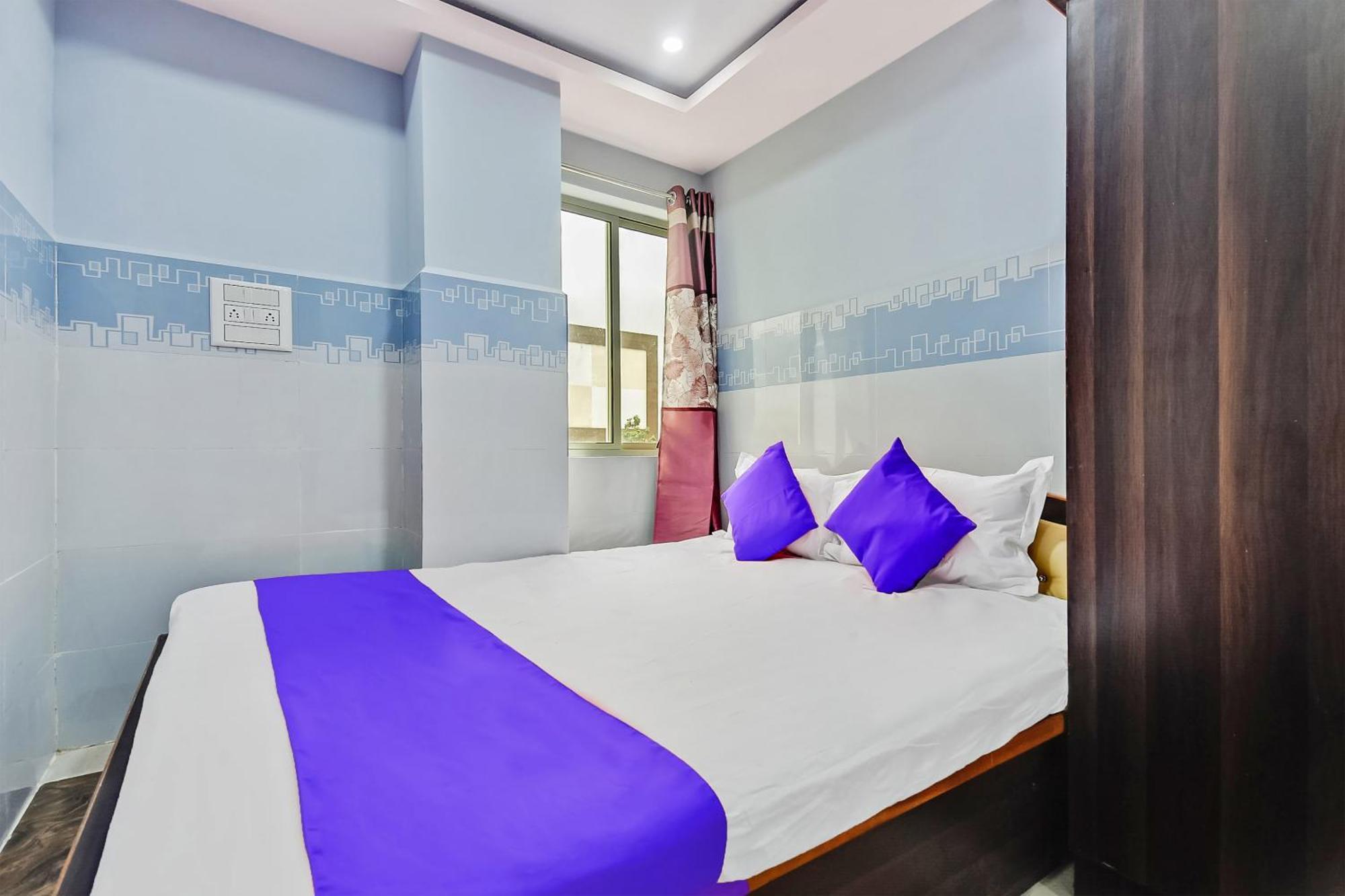 Spot On Gayatri Comforts 2* Bangalore