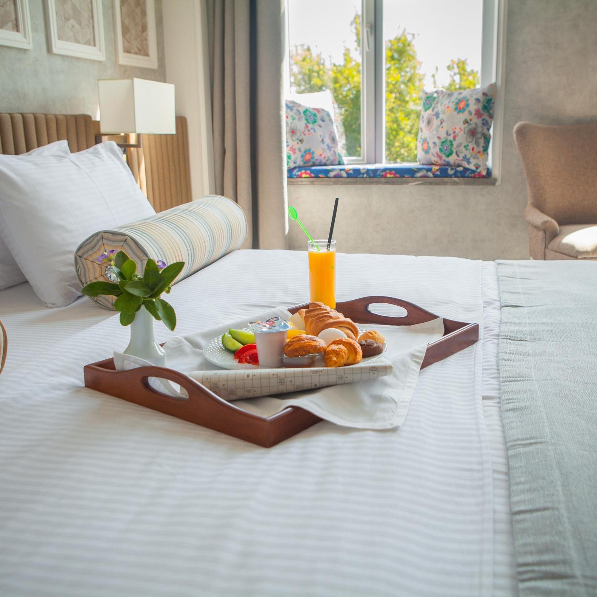 Royal Hotel Bangalore