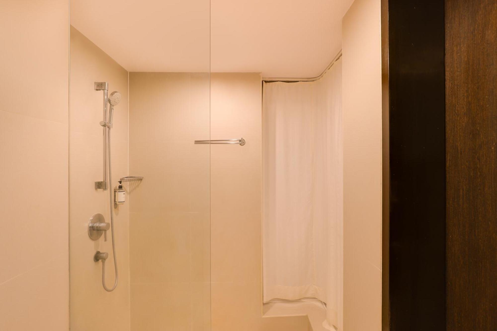 Keys Select By Lemon Tree Hotels, Hosur Road, 4* Bangalore