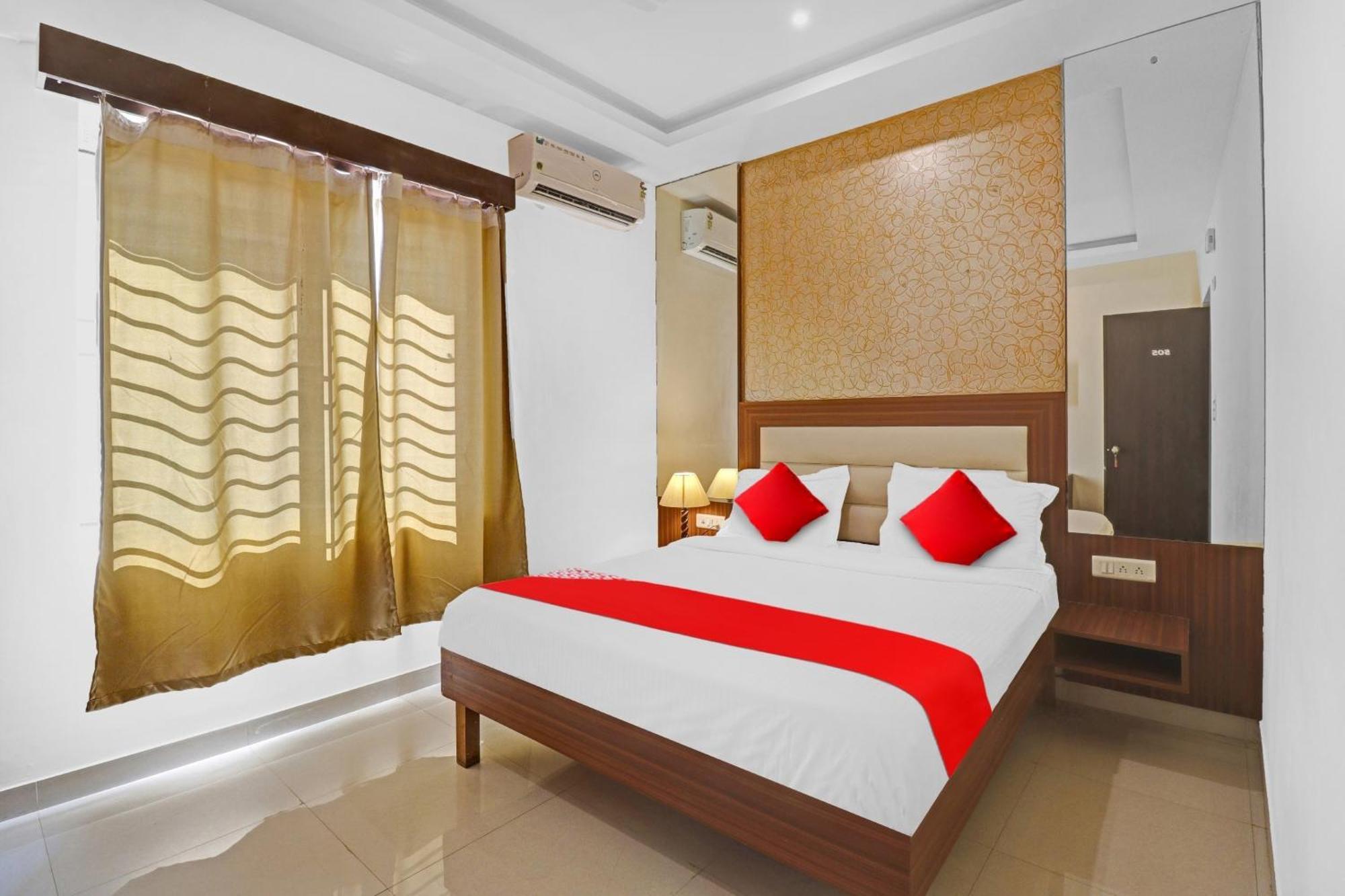 O Akshatha Comforts Hotel
