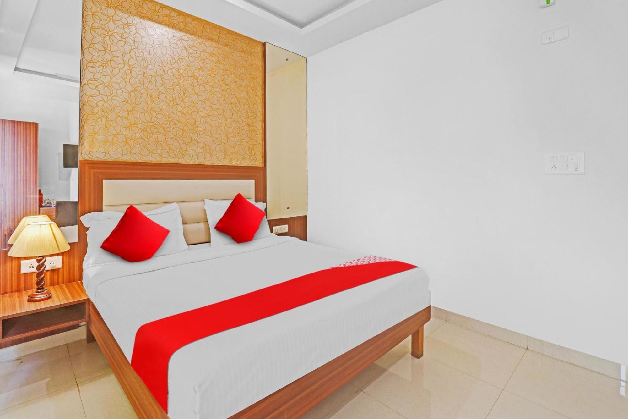 O Akshatha Comforts 4* Bangalore