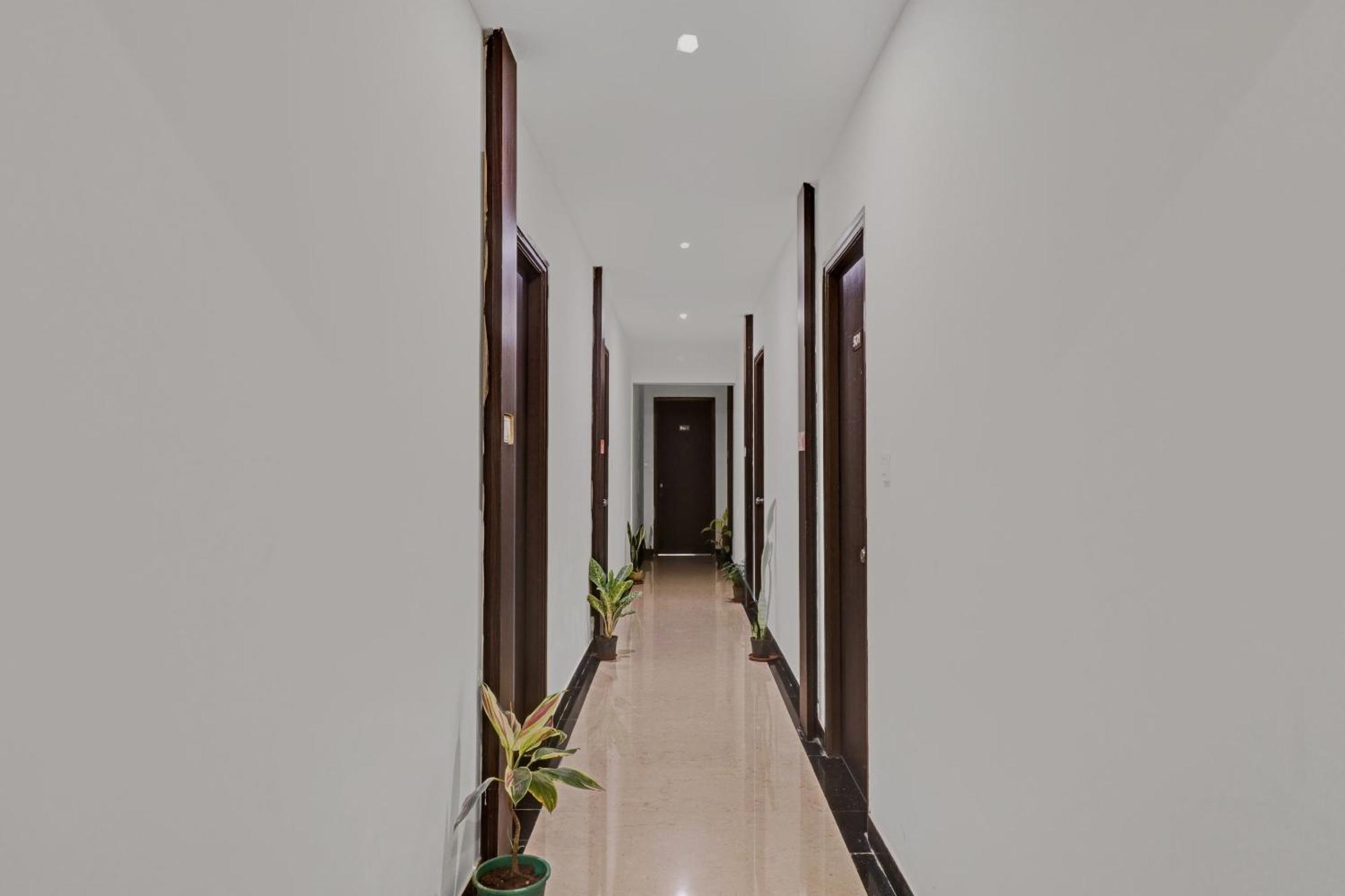 Hotel O Akshatha Comforts 4*