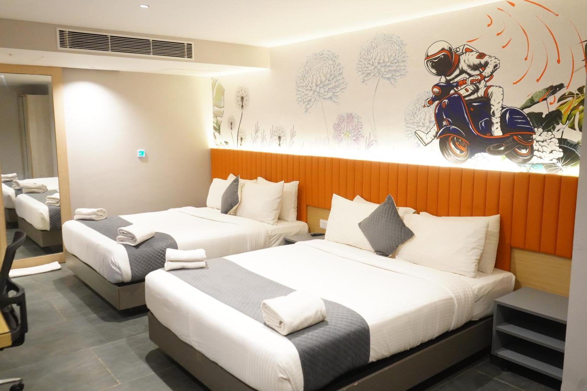 Hotel Electroniccity Bangalore