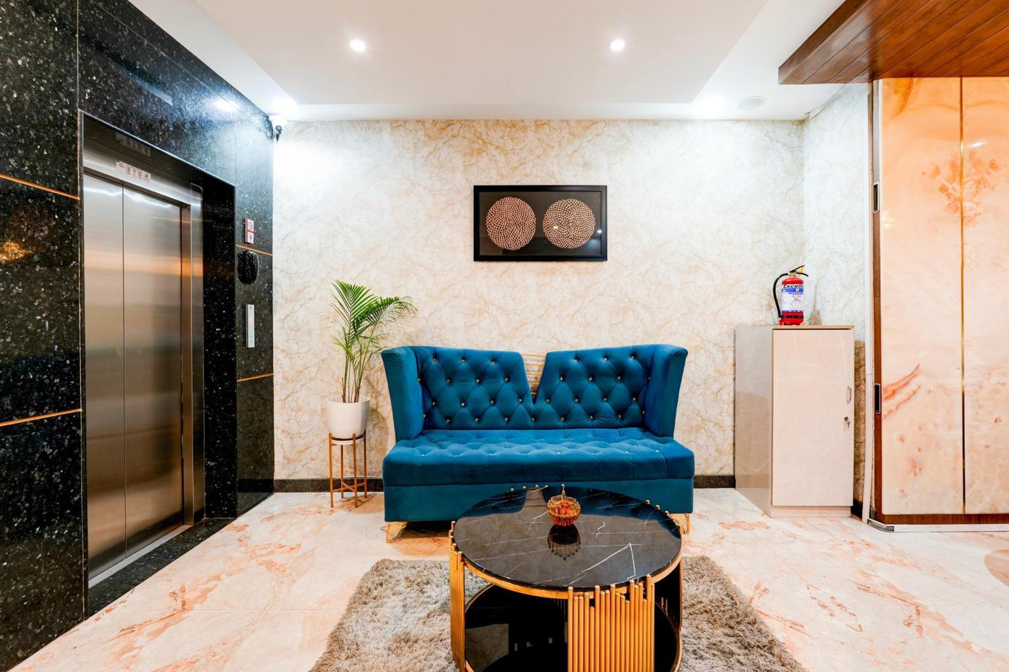 Super Townhouse Oak Aecs Formerly Times Hotel Bangalore