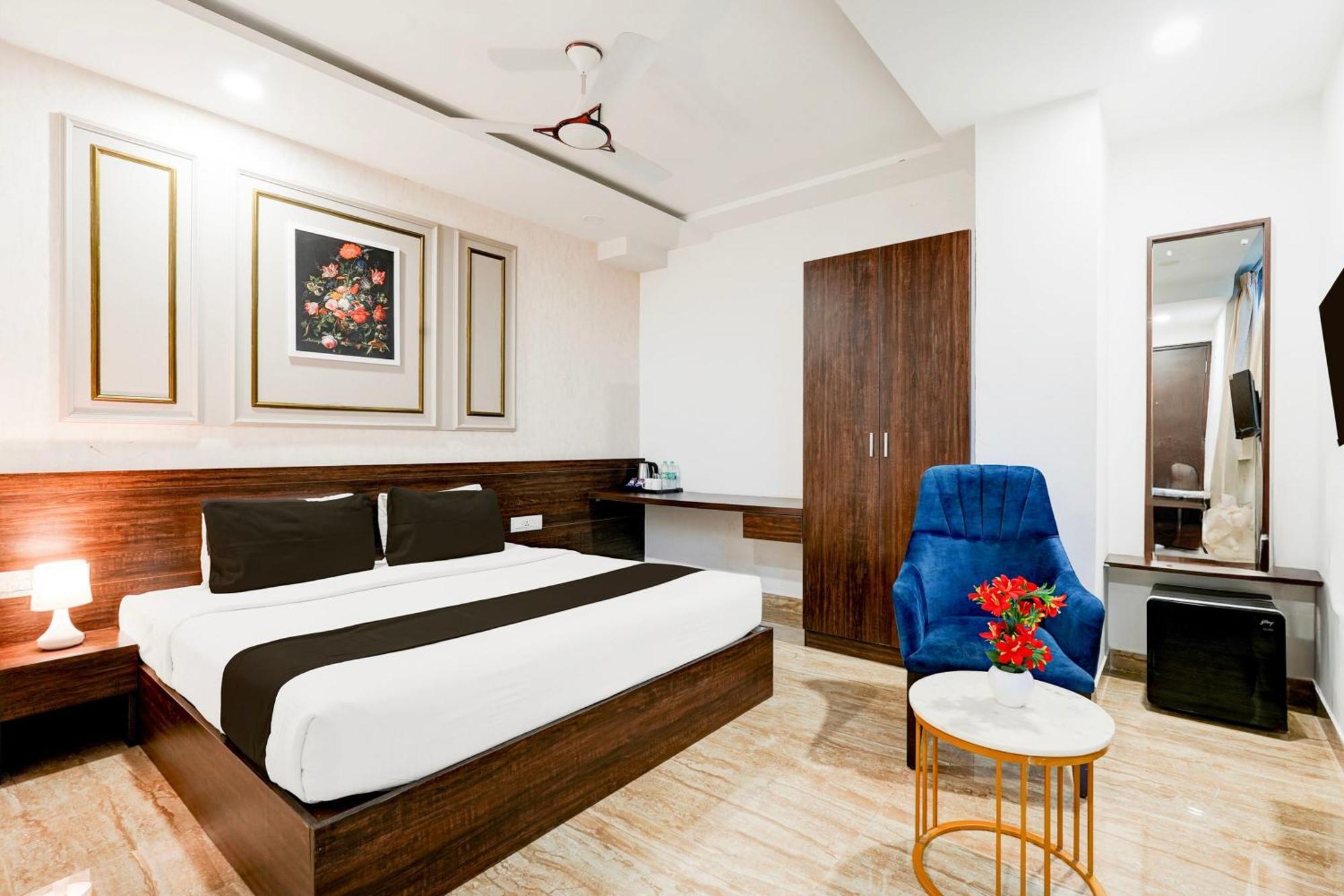 Super Townhouse Oak Aecs Formerly Times 4* Bangalore