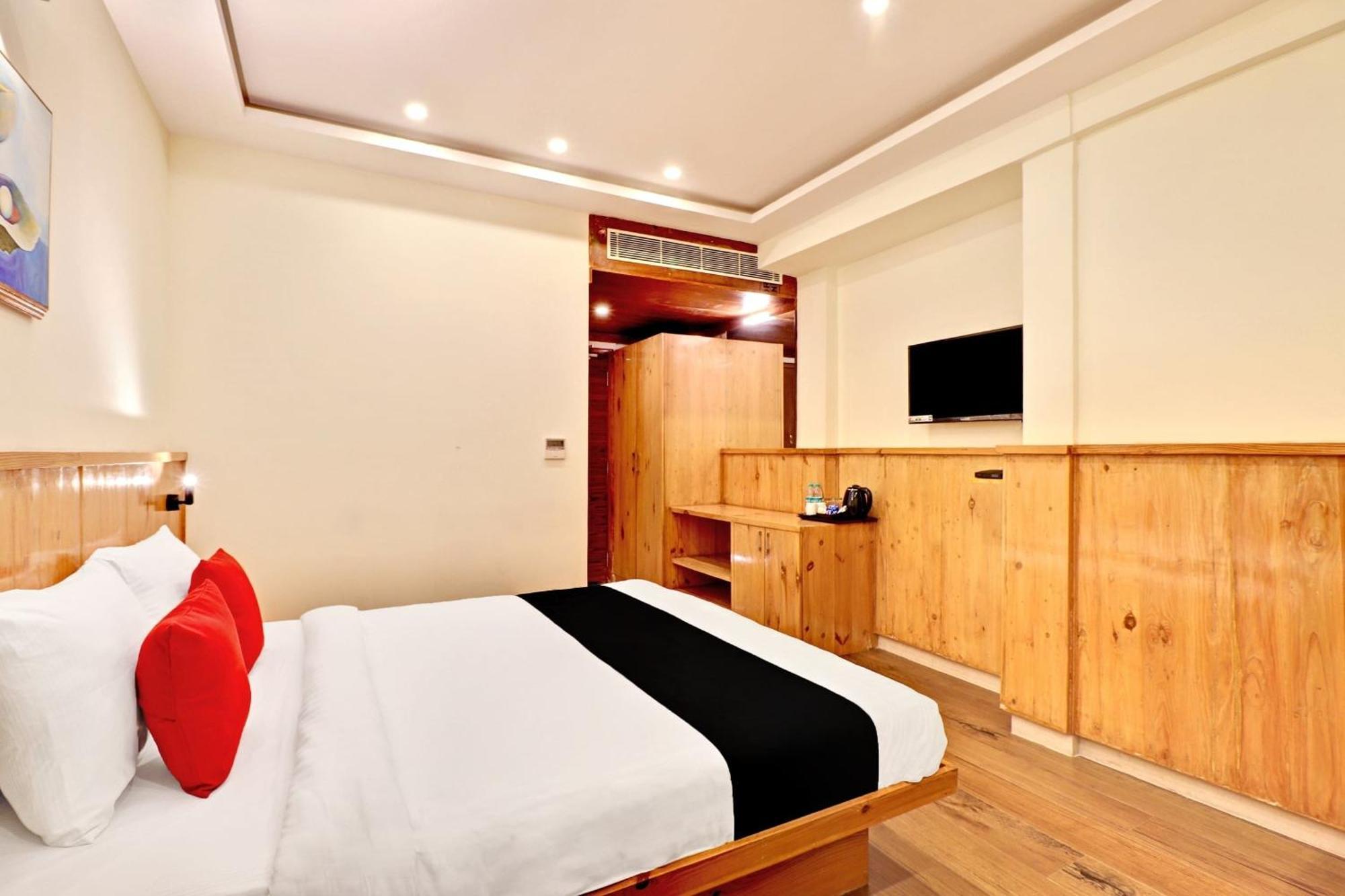 Super Townhouse Hsr Formerly La Prosperite Hotel Bangalore