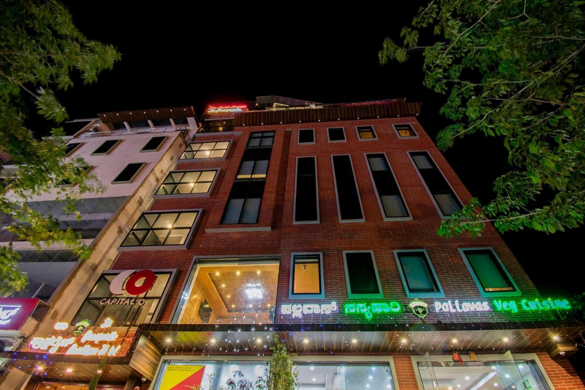 Hotel Super Townhouse Hsr Formerly La Prosperite Bangalore