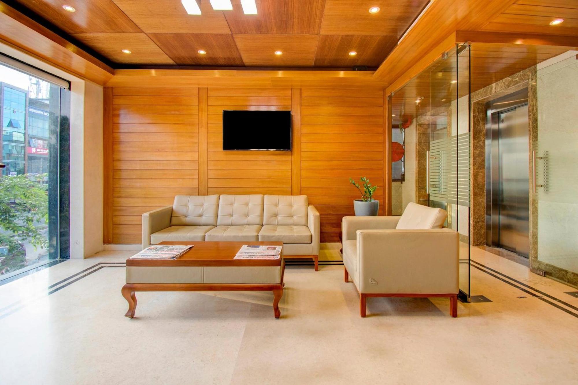 Super Townhouse Hsr Formerly La Prosperite 3*