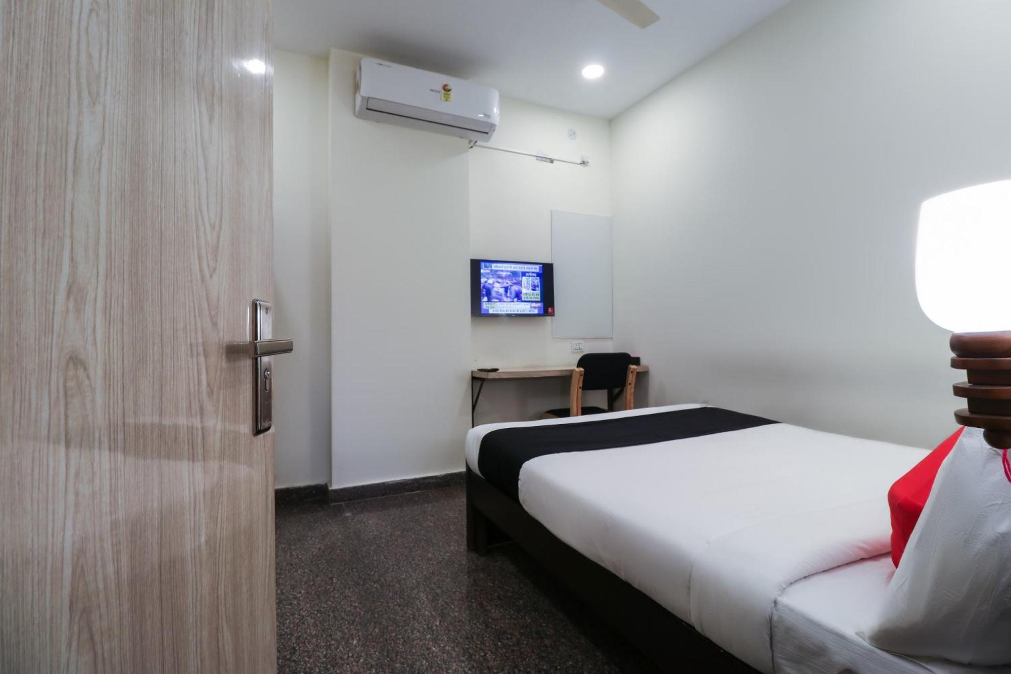 Hotel Capital O Gn