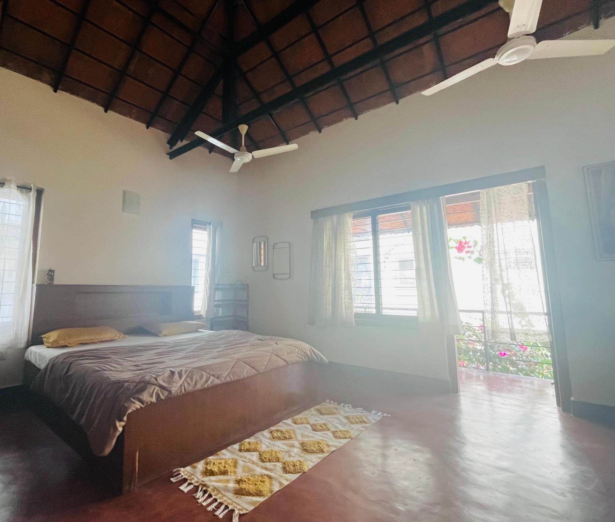 Private In A Cheerful With A Balcony Bangalore