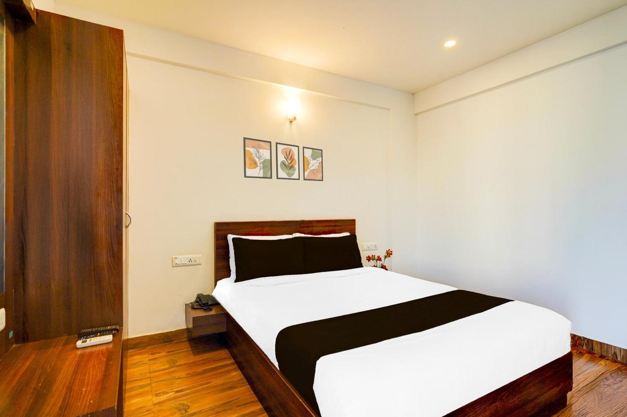 Super Townhouse Whitefield Hotel
