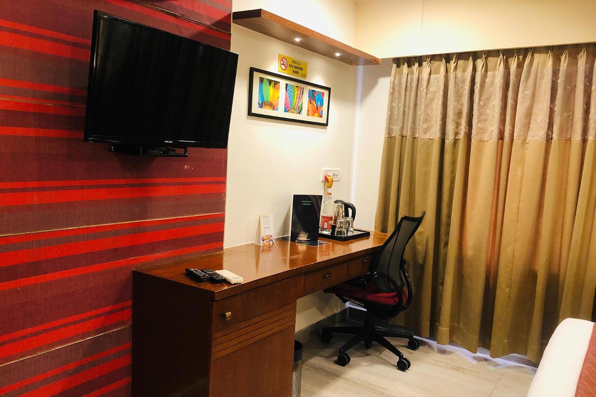 Fabhotel Astra Berry's - Nr Marathahalli Main Road Hotel