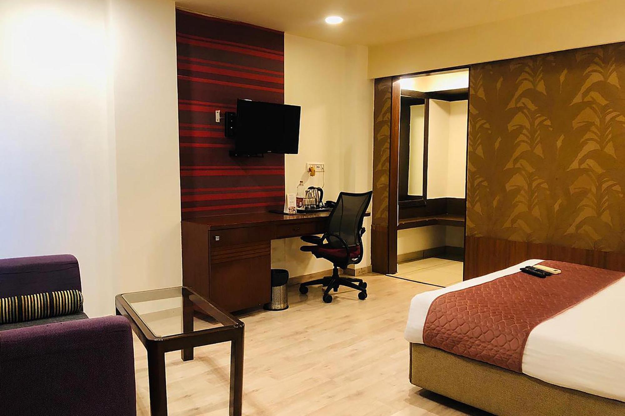 Fabhotel Astra Berry's - Nr Marathahalli Main Road Bangalore
